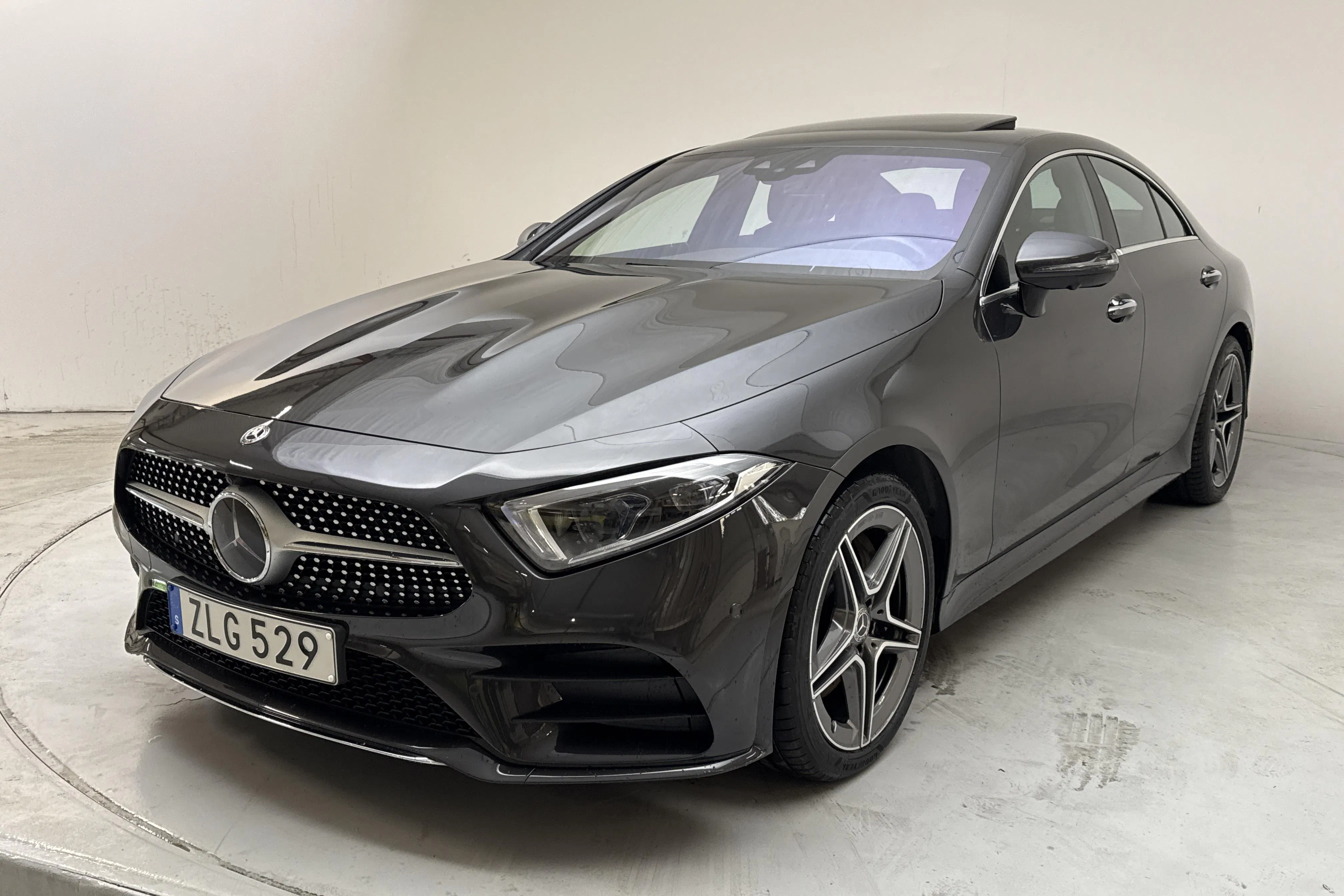 Presentationsfoto 1 av 16: Mercedes CLS 450 4MATIC Coupé C257 (367hk) - 6 064 mil - Automat - grå - 2020