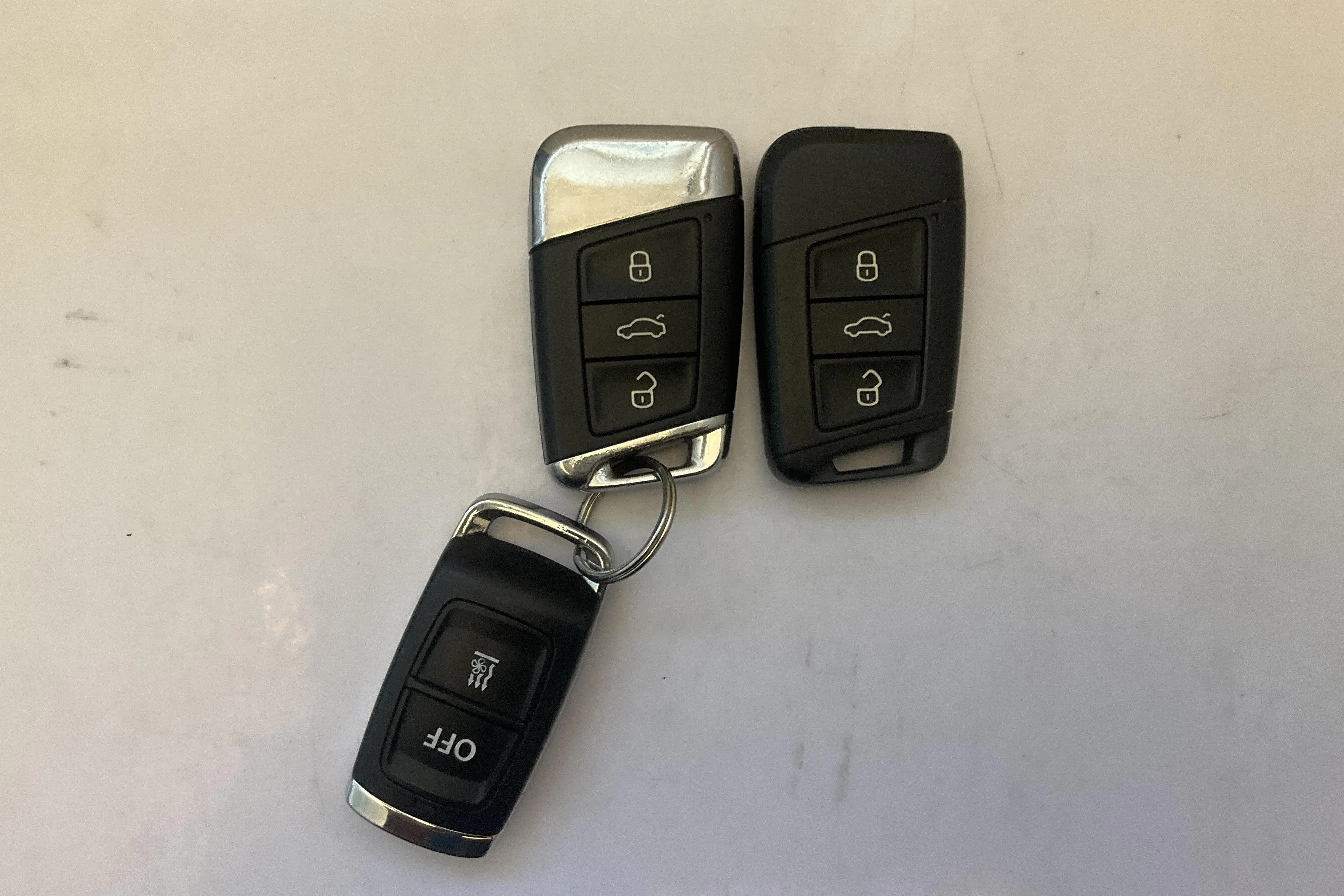 Presentation photo 13 of 13: VW Passat 2.0 TDI Sportscombi (150hk) - 194 110 km - Manual - dark blue - 2018