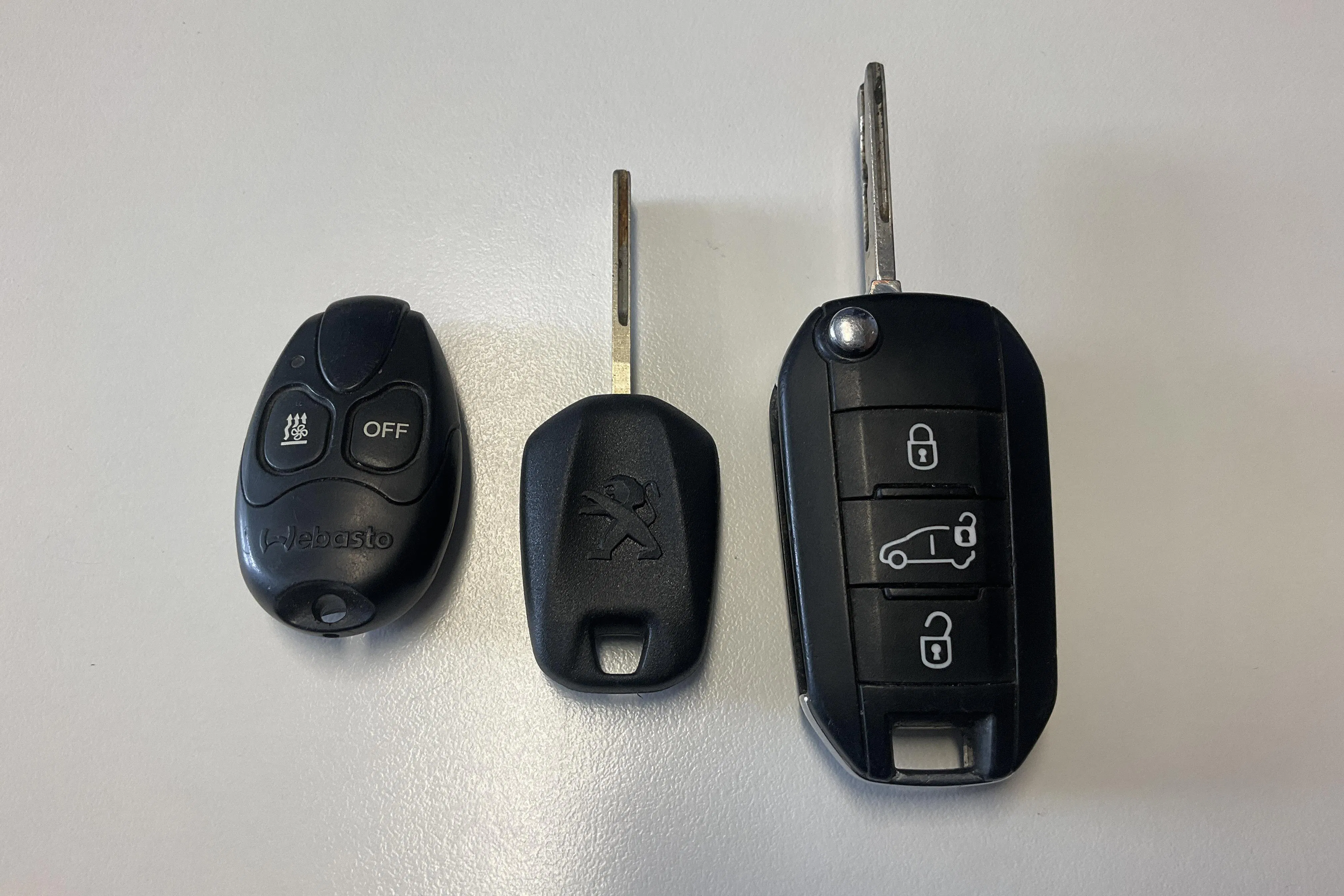 Presentationsfoto 16 av 16: Peugeot Partner 1.5 HDI Skåp (130hk) - 12 546 mil - Automat - vit - 2020