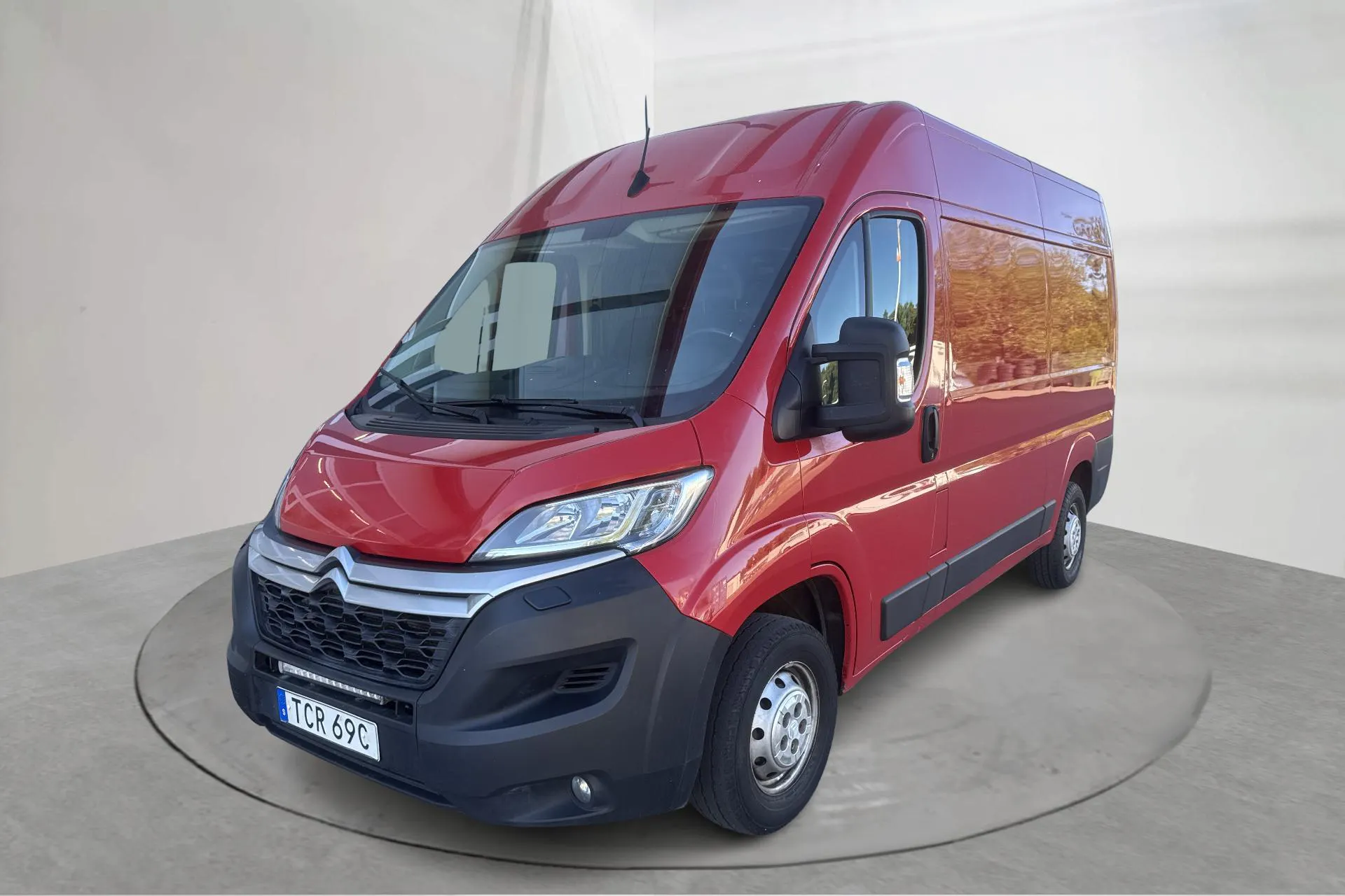 Presentationsfoto 1 av 13: Citroën Jumper II BlueHDi Skåp (140hk) - 14 253 mil - Manuell - röd - 2021