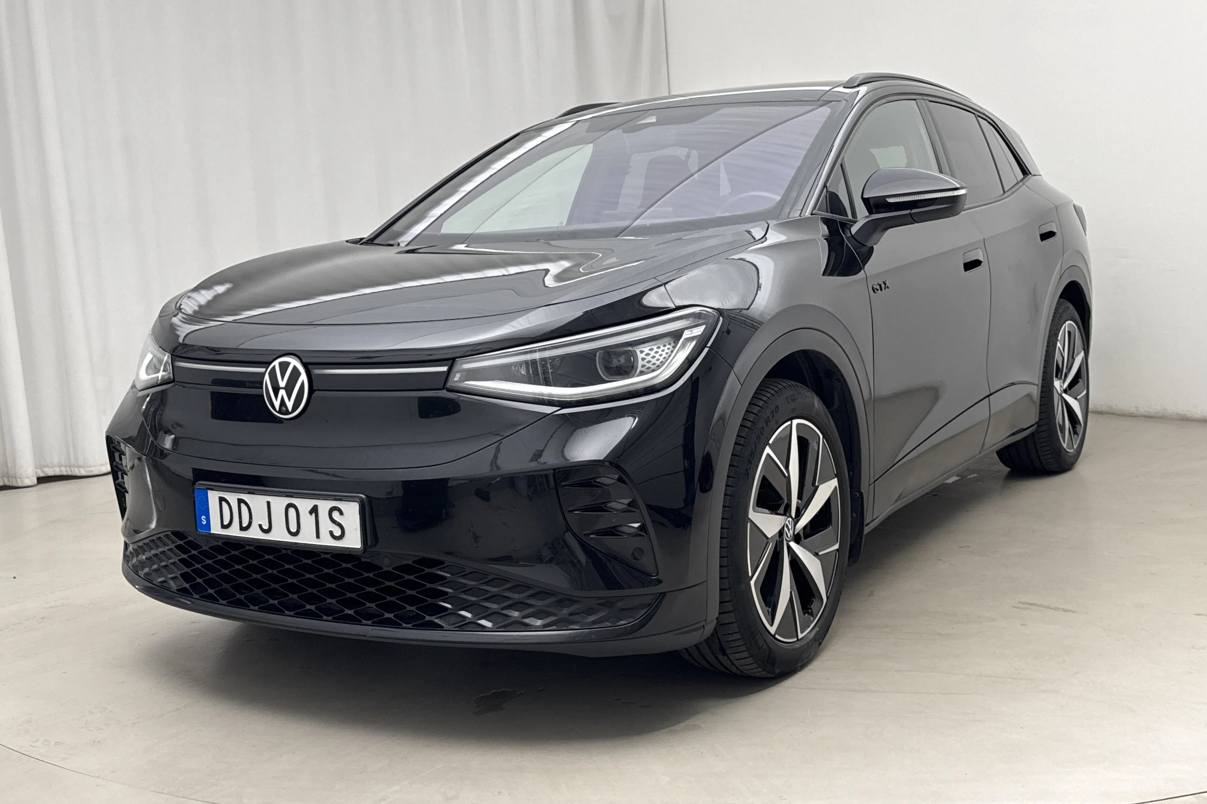 Presentationsfoto 1 av 24: VW ID.4 GTX 77kWh AWD (299hk) - 9 987 mil - Automat - svart - 2023