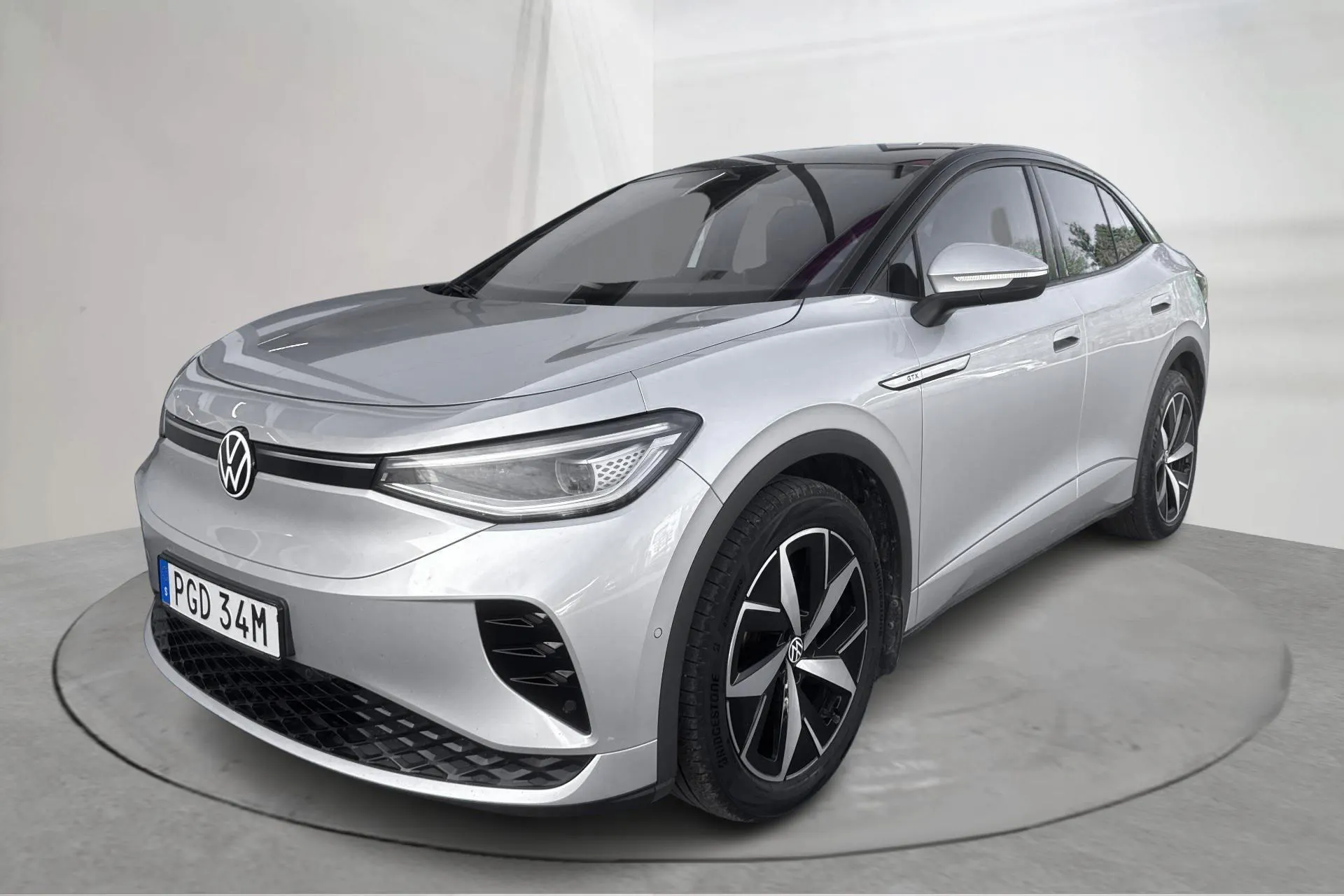 Presentation photo 1 of 14: VW ID.5 GTX 4-Motion 77kWh (299hk) - 104 390 km - Automatic - silver - 2022