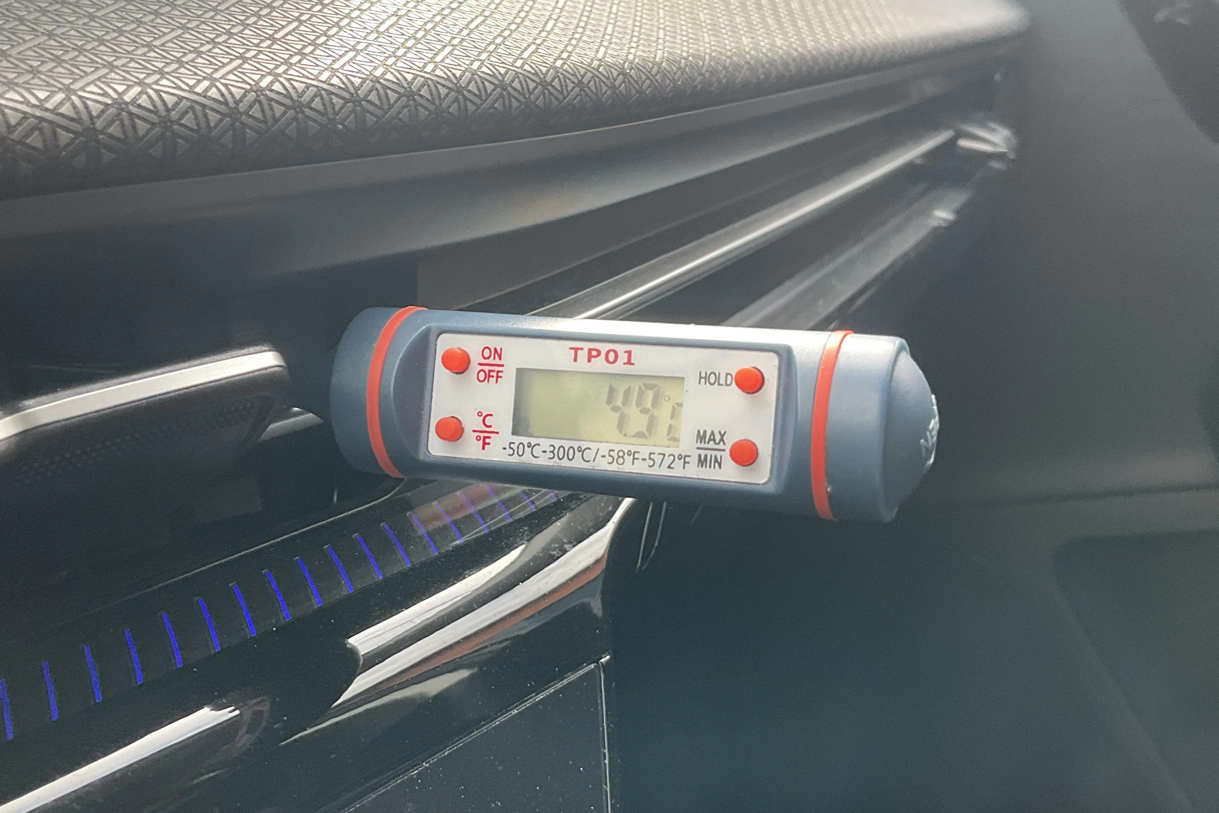 Presentationsfoto 25 av 25: KIA EV6 RWD (228hk) - 6 231 mil - Automat - grå - 2023