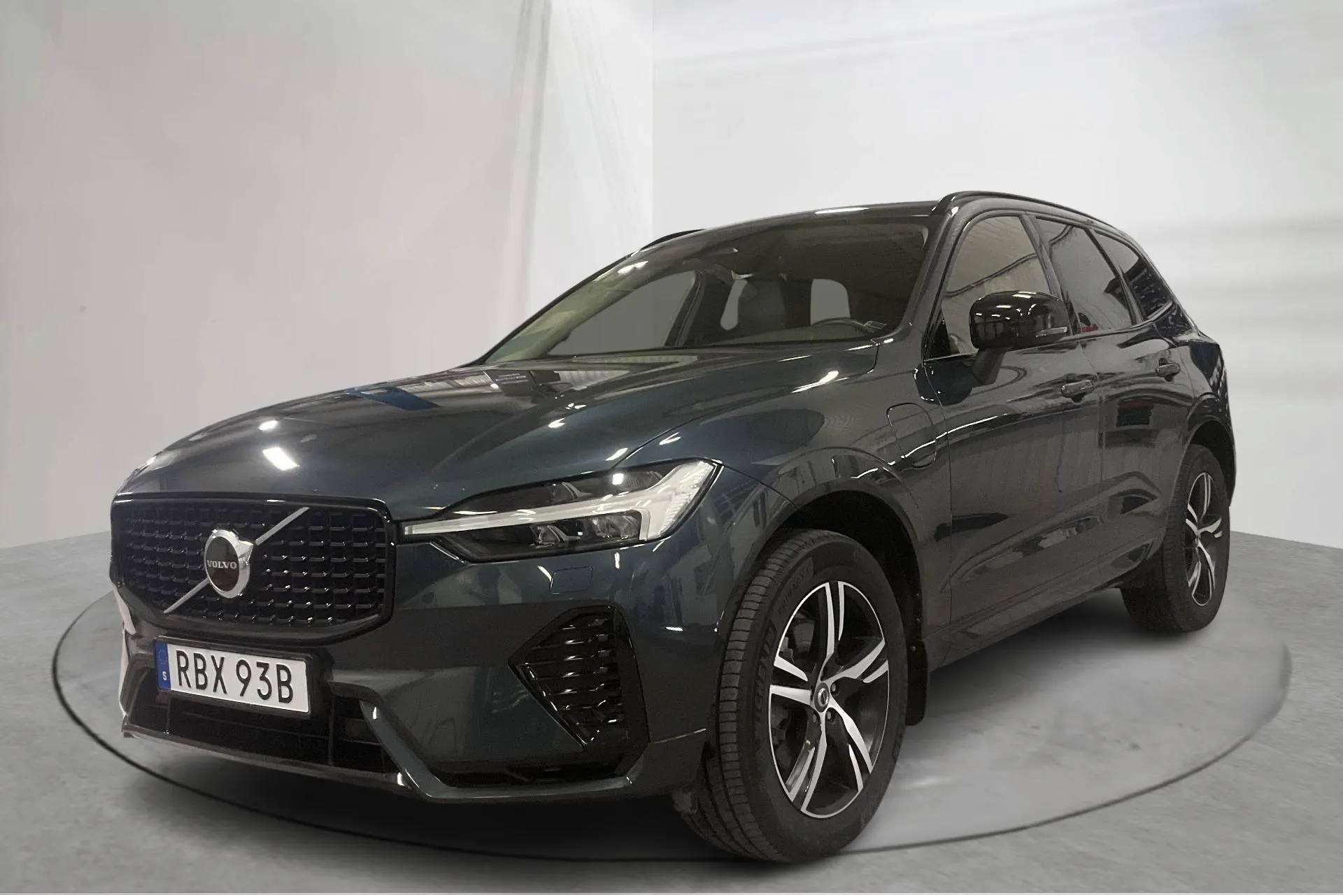 Presentation photo 1 of 21: Volvo XC60 T6 AWD Recharge (350hk) - 56 940 km - Automatic - dark blue - 2023