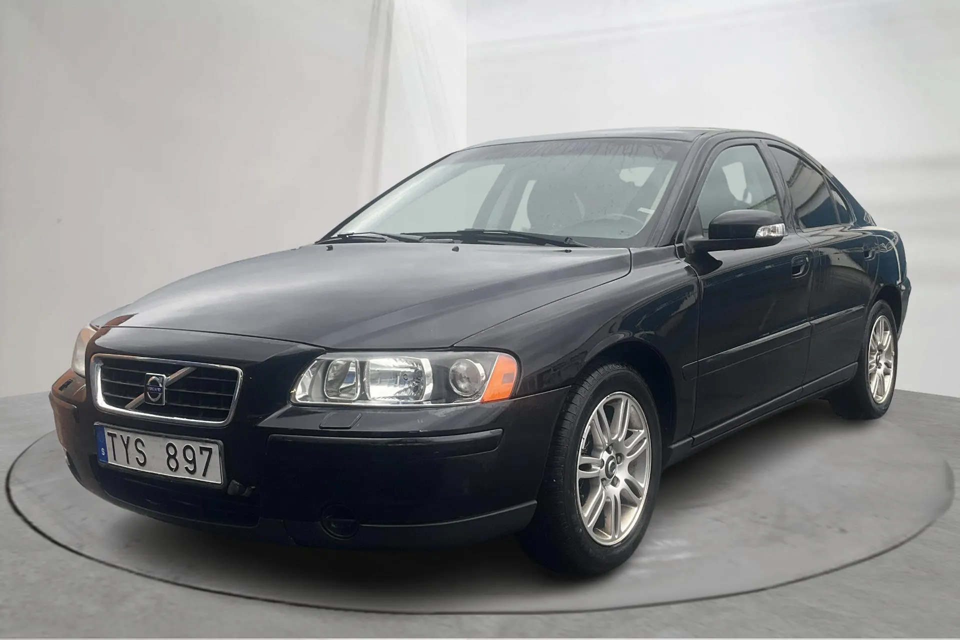 Presentation photo 1 of 15: Volvo S60 2.5T (210hk) - 187 650 km - Automatic - black - 2007