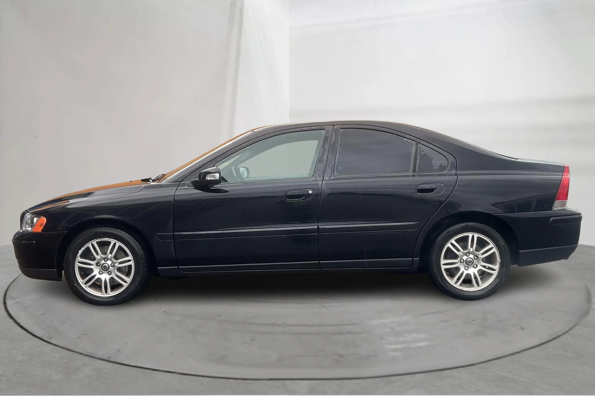 Presentation photo 2 of 15: Volvo S60 2.5T (210hk) - 187 650 km - Automatic - black - 2007