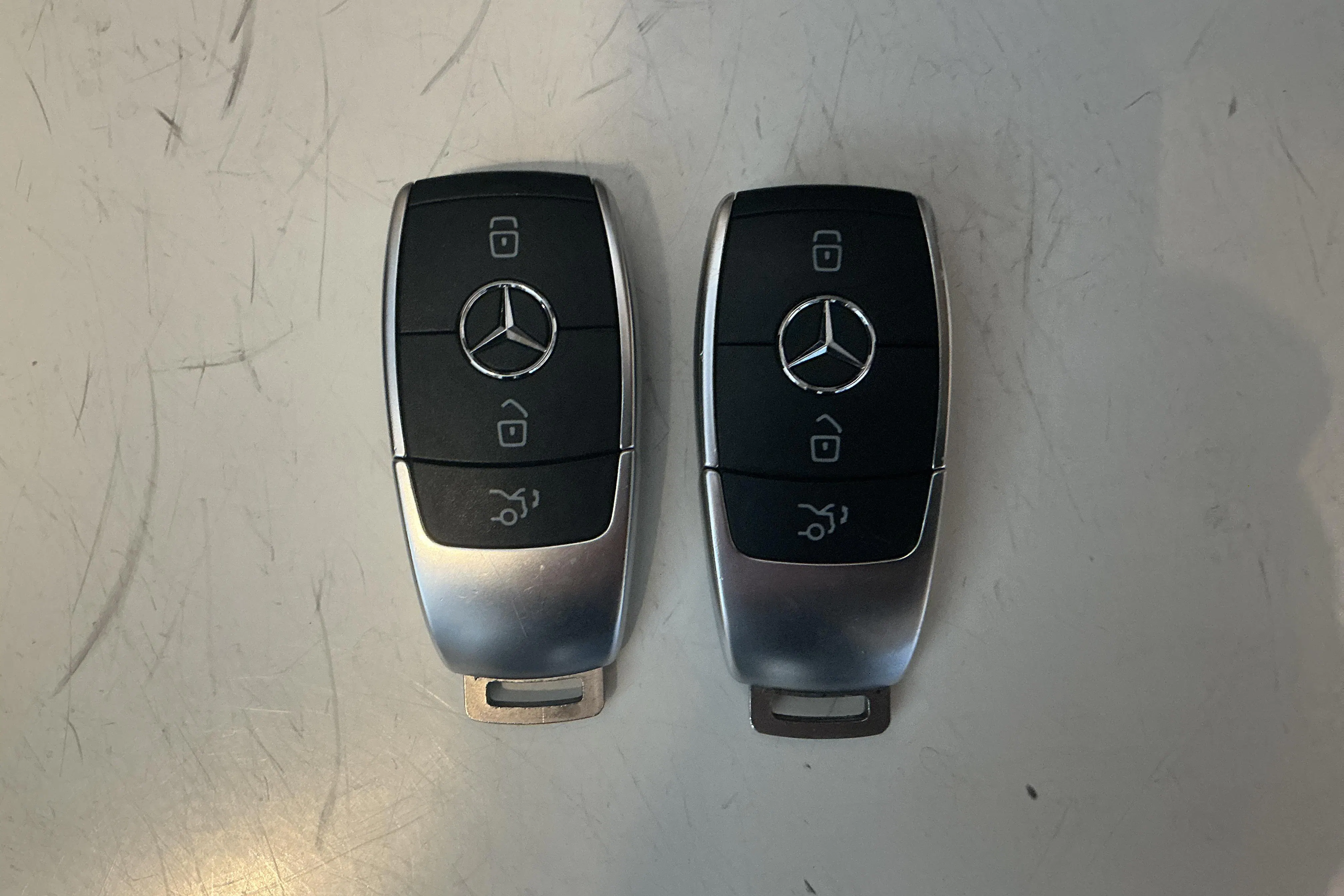 Presentationsfoto 19 av 19: Mercedes GLE 350 de 4MATIC V167 (306hk) - 17 438 mil - Automat - silver - 2021