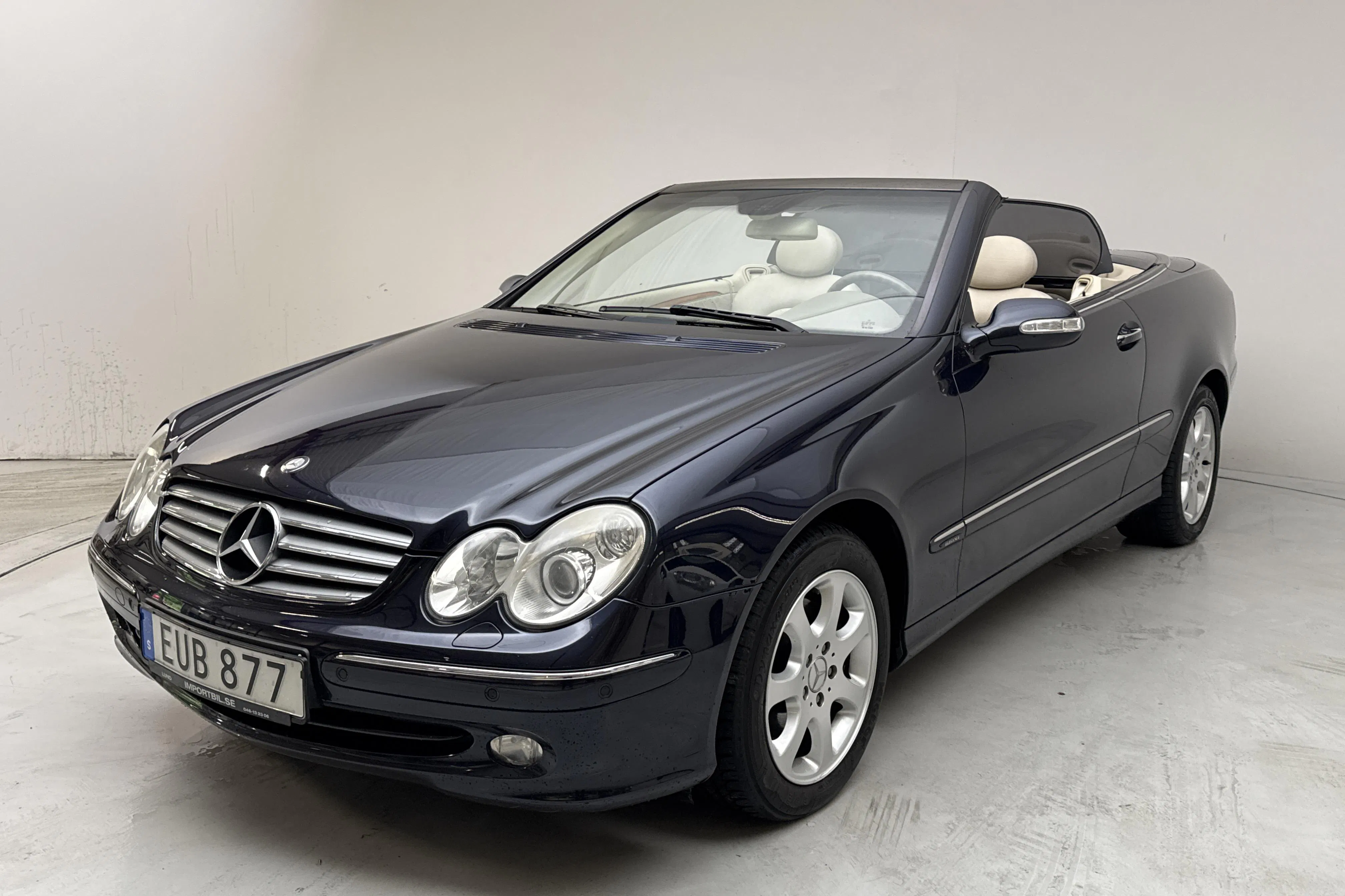 Presentation photo 1 of 20: Mercedes CLK 200 Kompressor Cabrio C209 (163hk) - 137 000 km - Automatic - dark blue - 2005