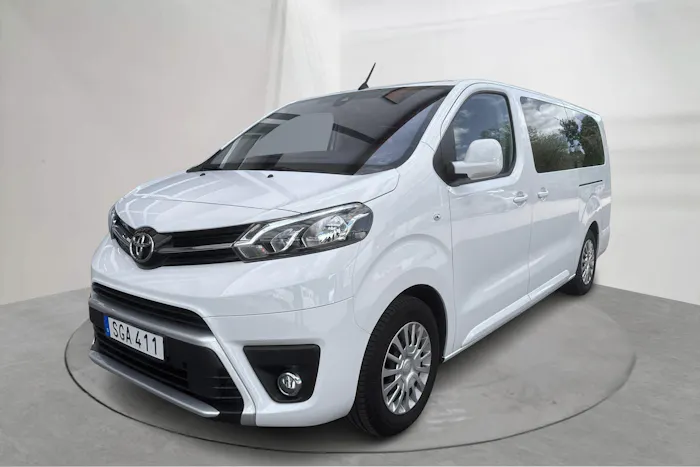Toyota PROACE Verso 2.0D (140hk)
