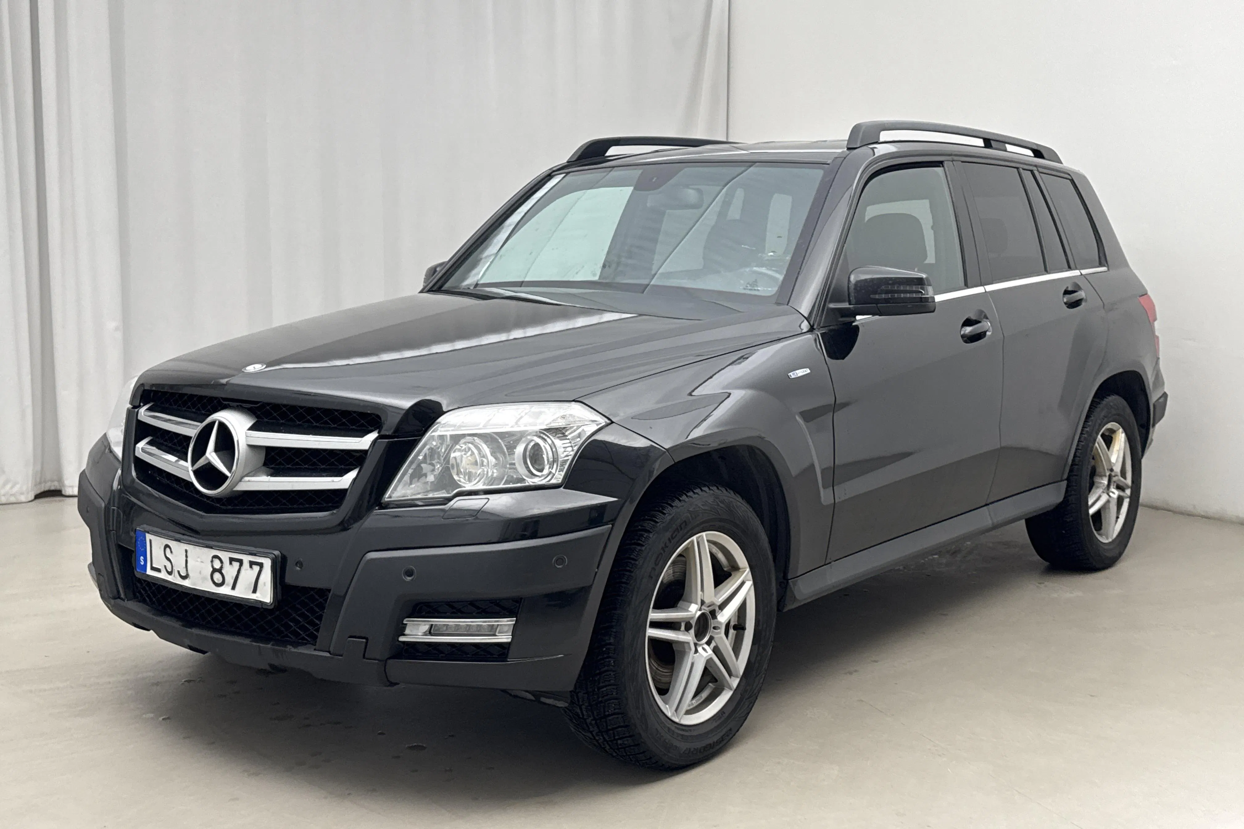 Presentation photo 1 of 12: Mercedes GLK 220 CDI BlueEFFICIENCY 4MATIC (170hk) - 220 630 km - Automatic - black - 2011