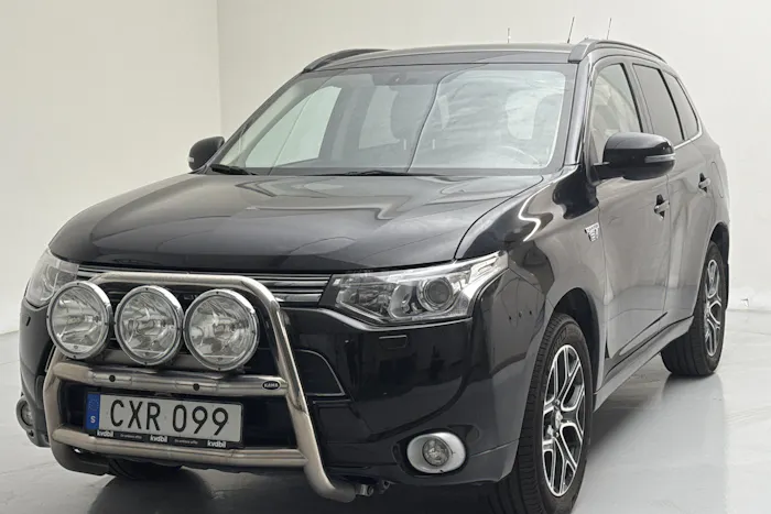Mitsubishi Outlander 2.0 Plug-in Hybrid 4WD (121hk)