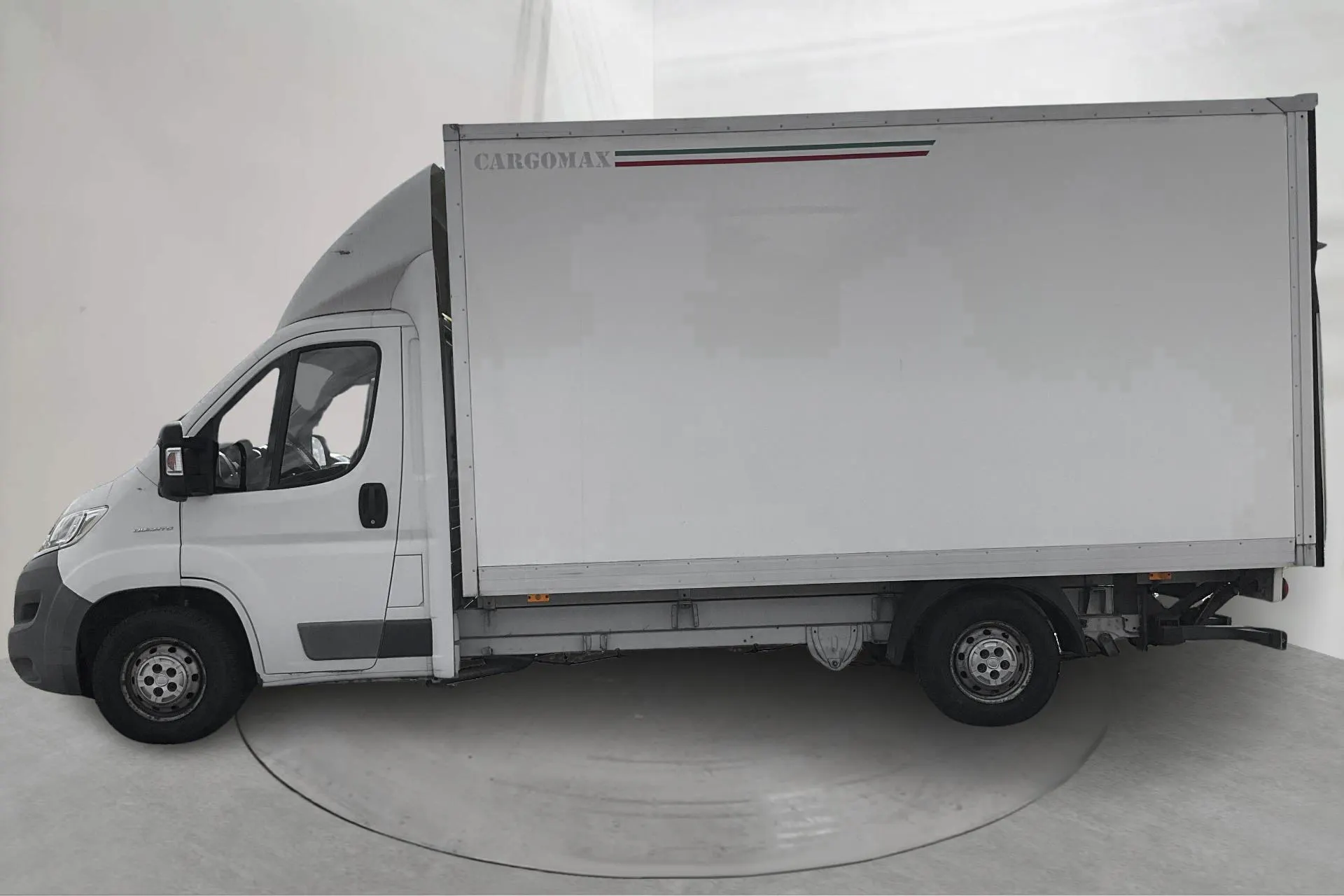 Presentationsfoto 2 av 13: Fiat Ducato 35 2.3 Multijet Volymskåp (130hk) - 12 257 mil - Manuell - vit - 2015