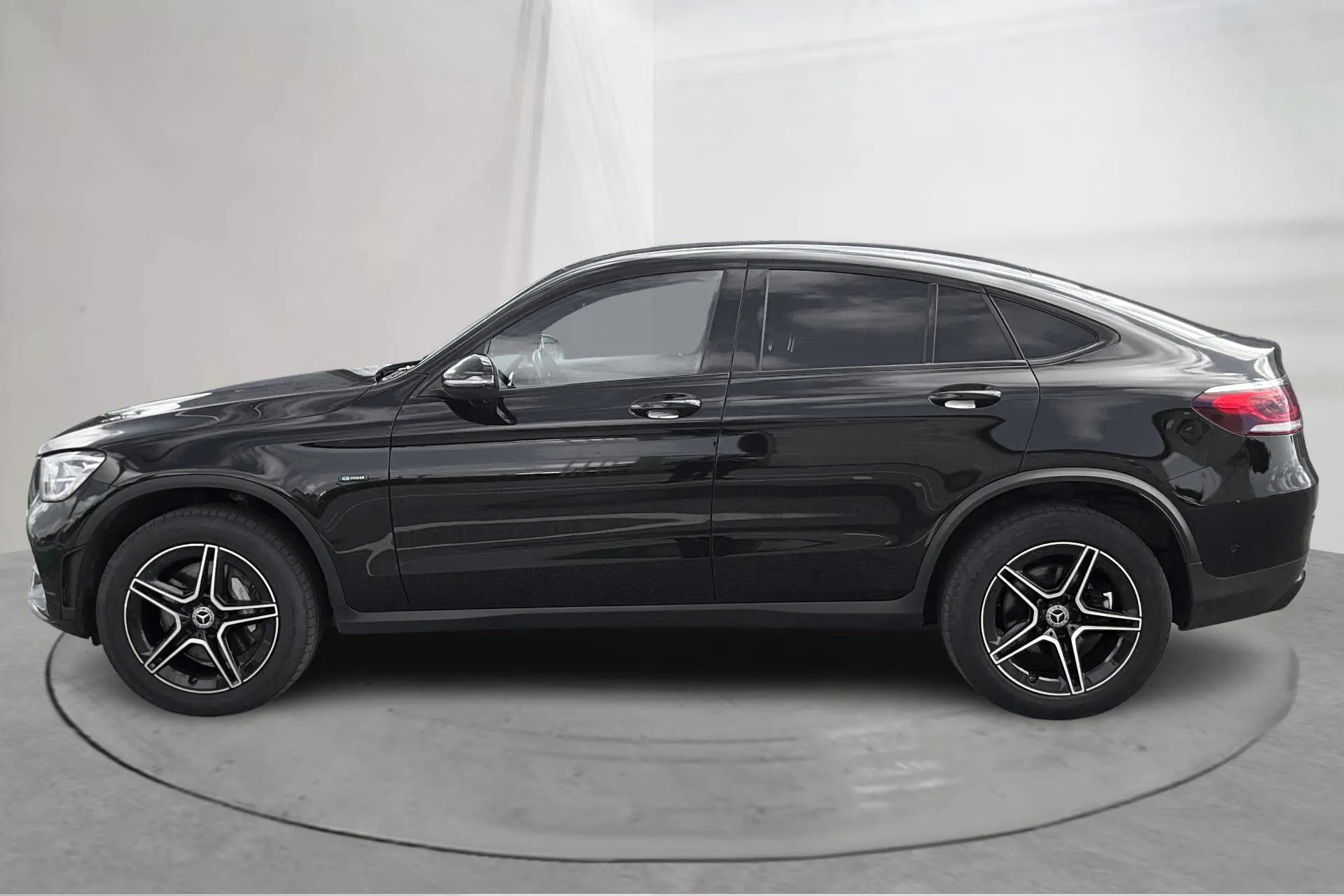 Presentation photo 2 of 16: Mercedes GLC 300 de 4MATIC Coupé C253 (316hk) - 163 090 km - Automatic - black - 2022