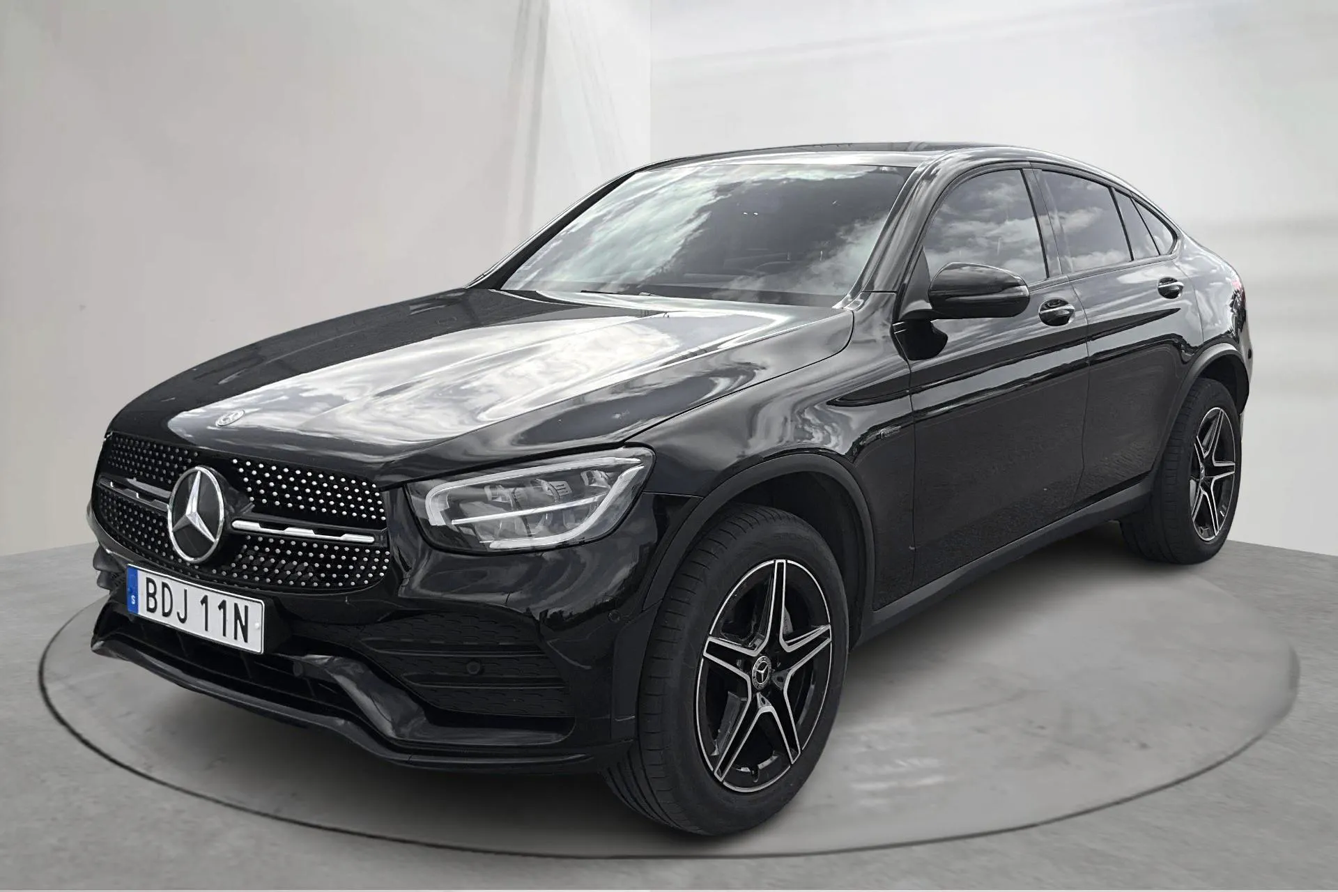 Presentation photo 1 of 16: Mercedes GLC 300 de 4MATIC Coupé C253 (316hk) - 163 090 km - Automatic - black - 2022
