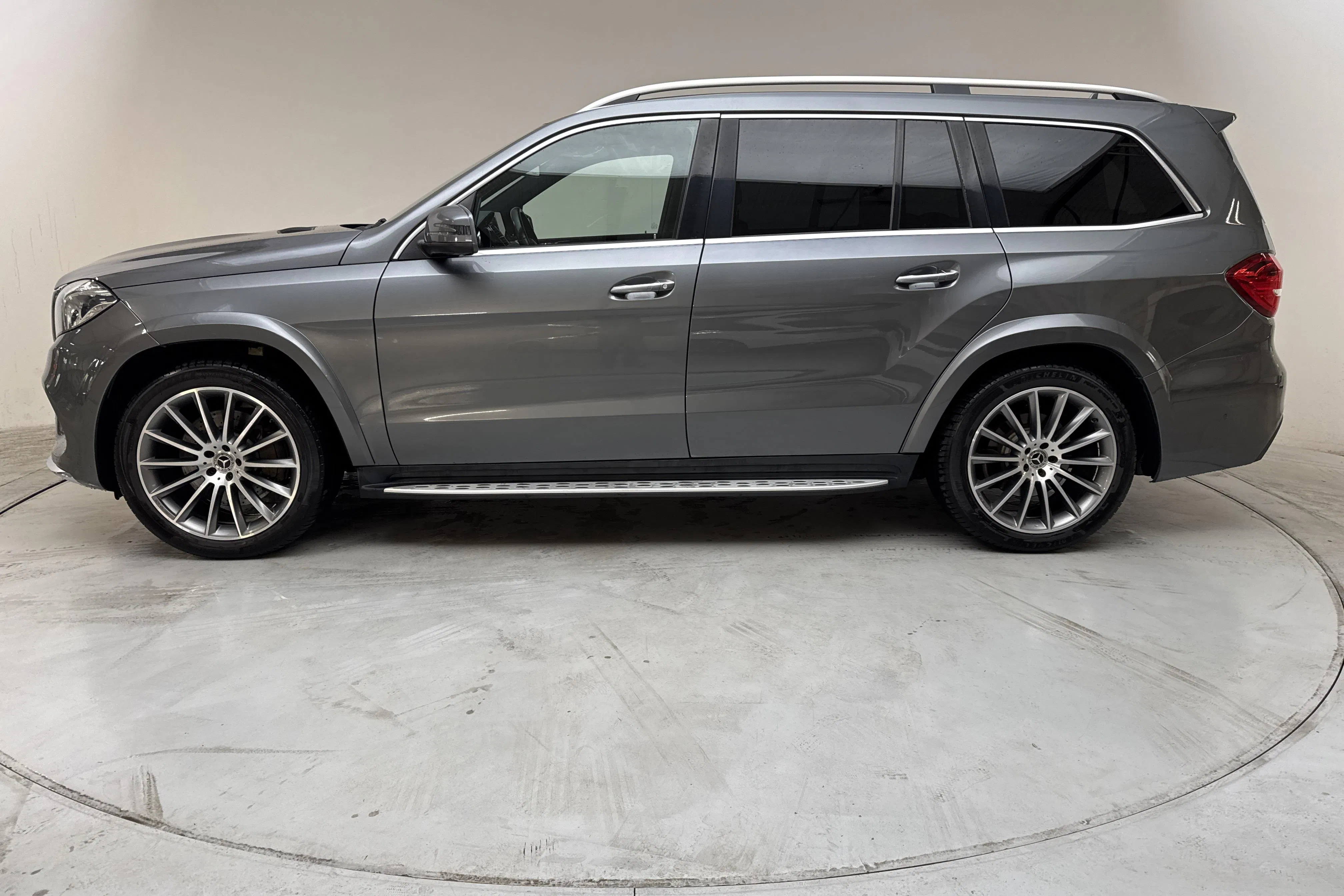 Presentation photo 2 of 20: Mercedes GLS 350 d 4MATIC X166 (258hk) - 226 800 km - Automatic - gray - 2018
