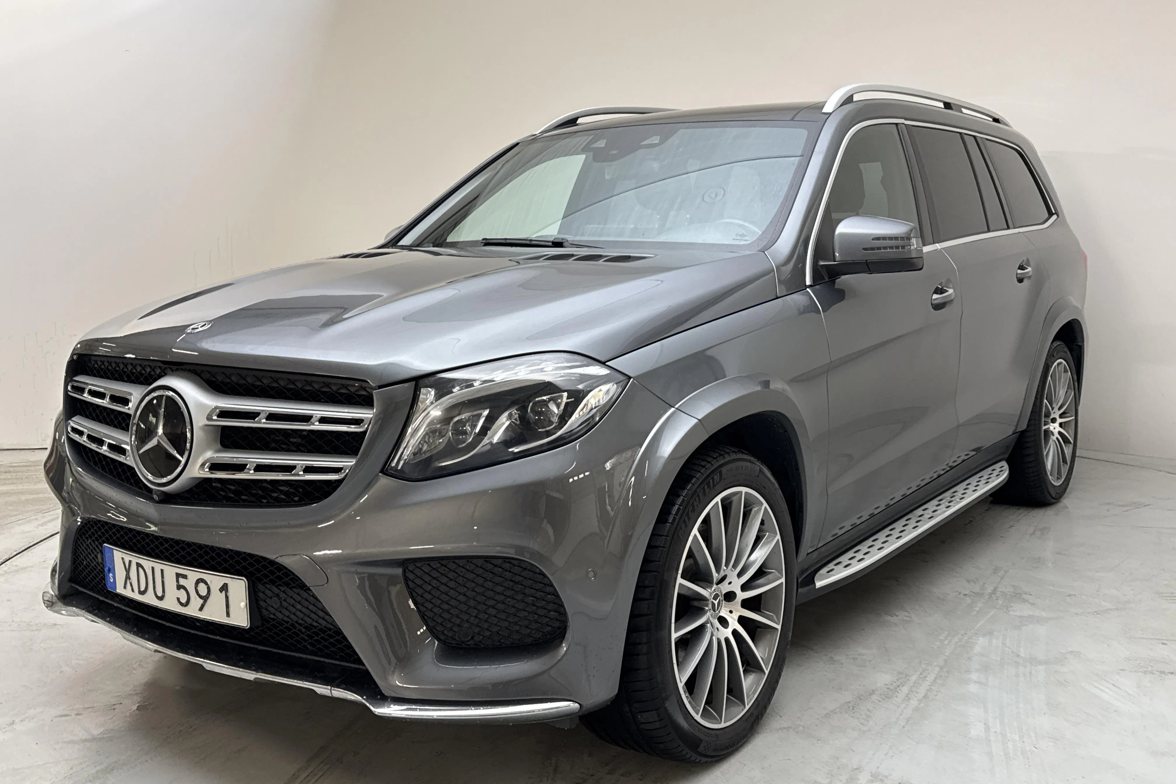 Presentation photo 1 of 20: Mercedes GLS 350 d 4MATIC X166 (258hk) - 226 800 km - Automatic - gray - 2018