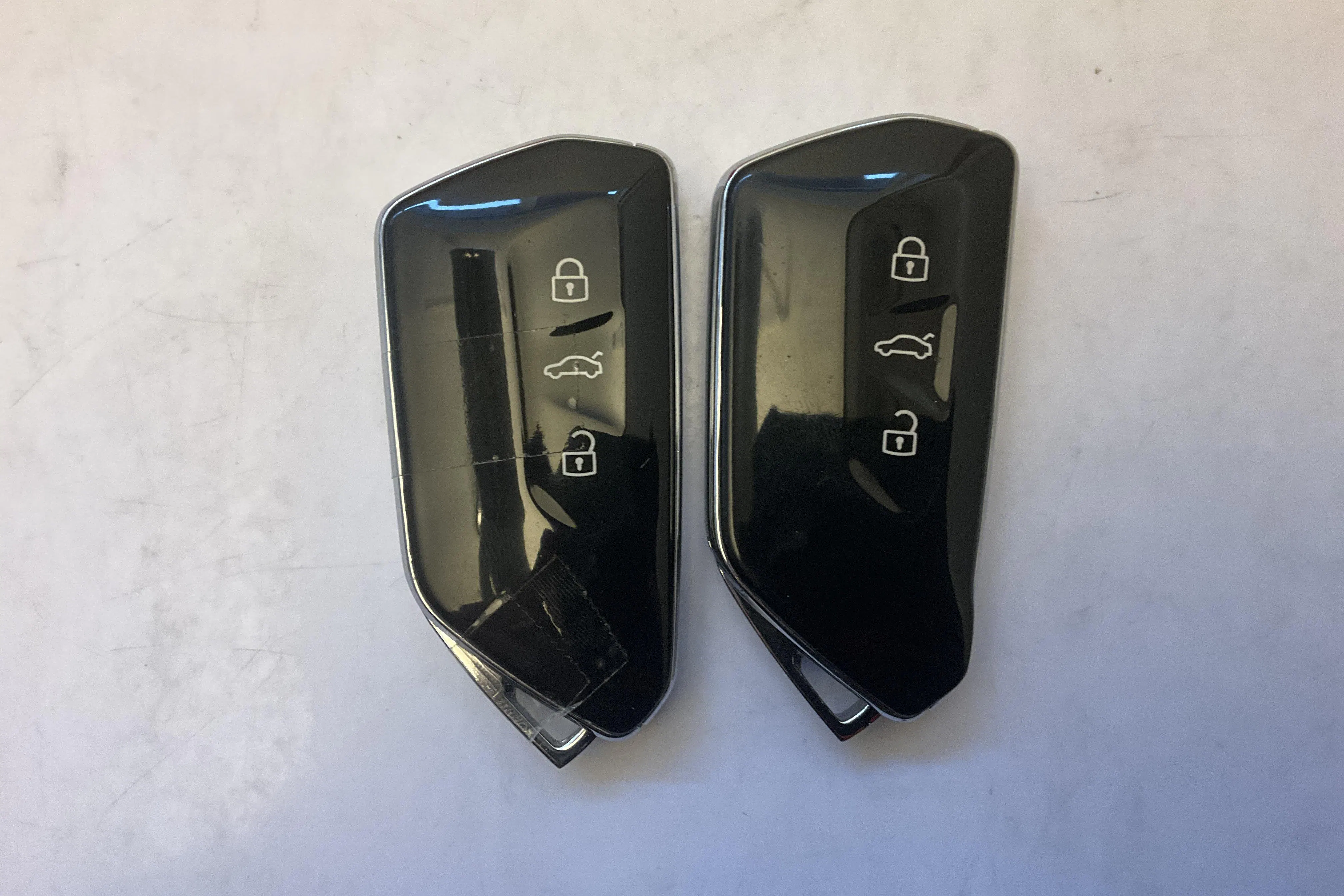 Presentationsfoto 19 av 19: VW ID.4 77kWh (204hk) - 10 533 mil - Automat - vit - 2023