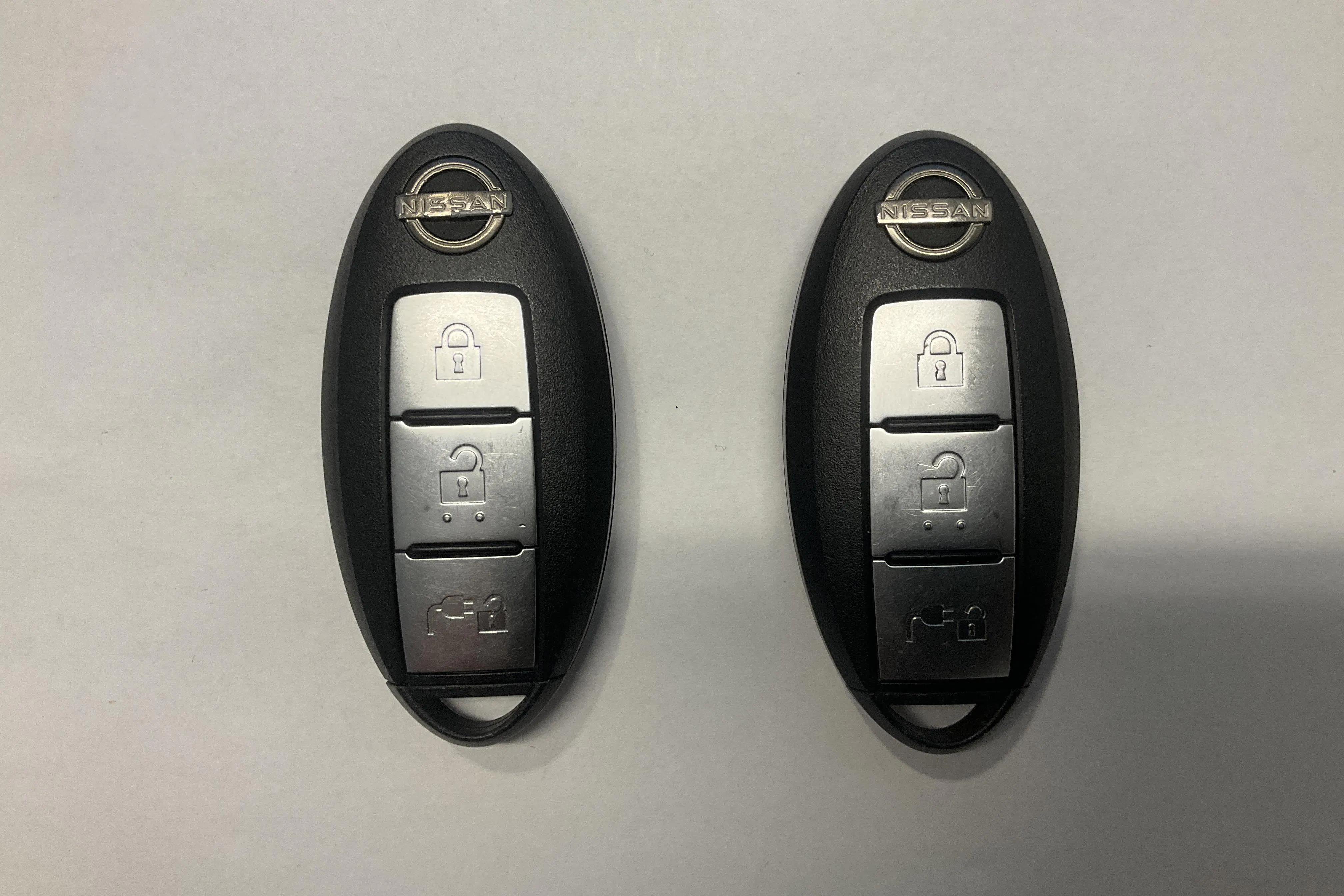 Presentationsfoto 18 av 18: Nissan LEAF 5dr 59kWh (214hk) - 3 935 mil - Automat - röd - 2023