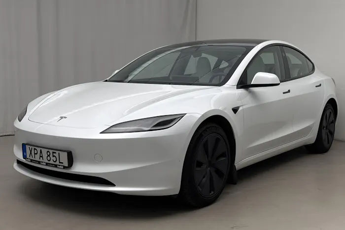 Tesla Model 3 Long Range Dual Motor AWD