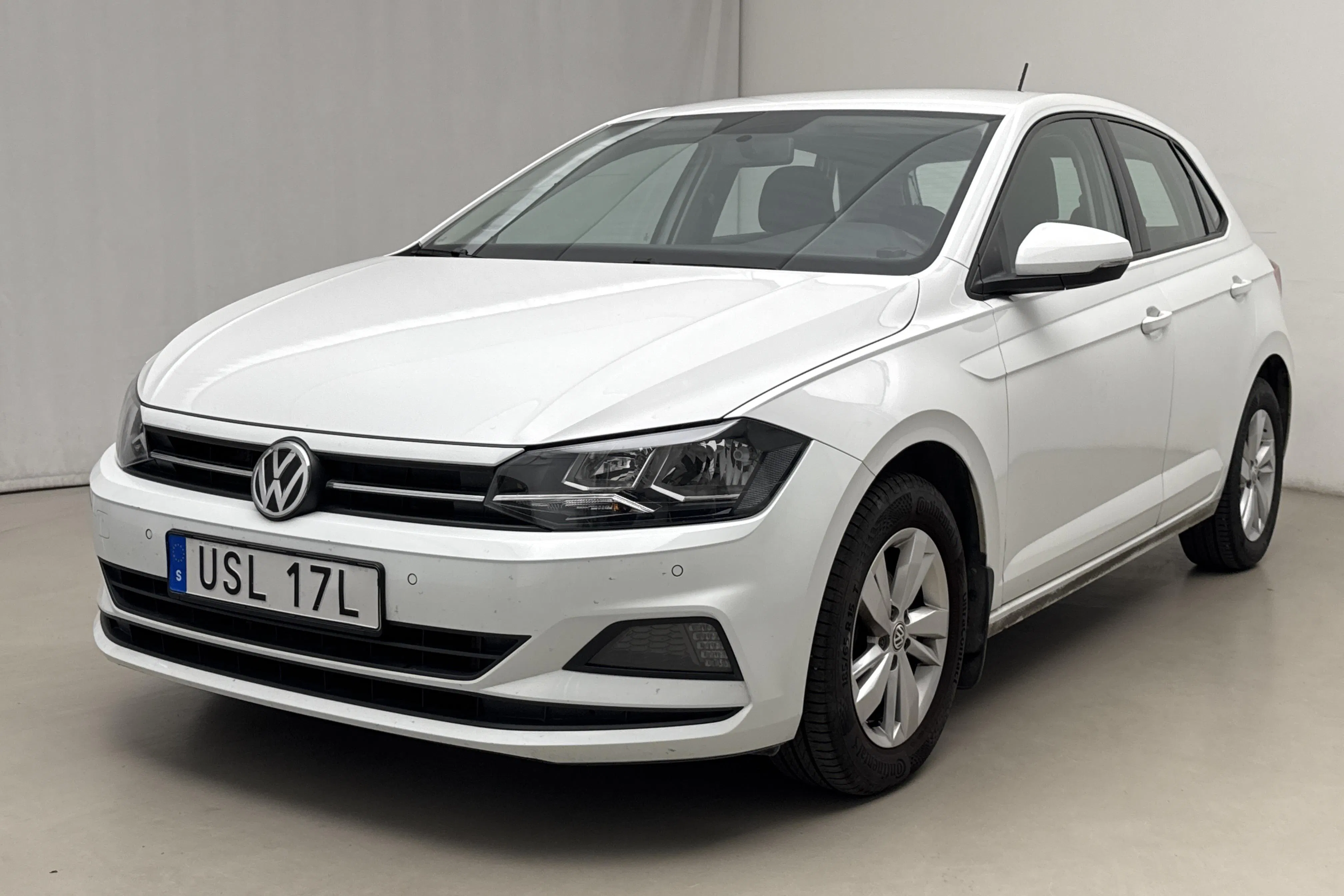 Presentation photo 1 of 15: VW Polo 1.0 TGI 5dr (90hk) - 70 310 km - Manual - white - 2020