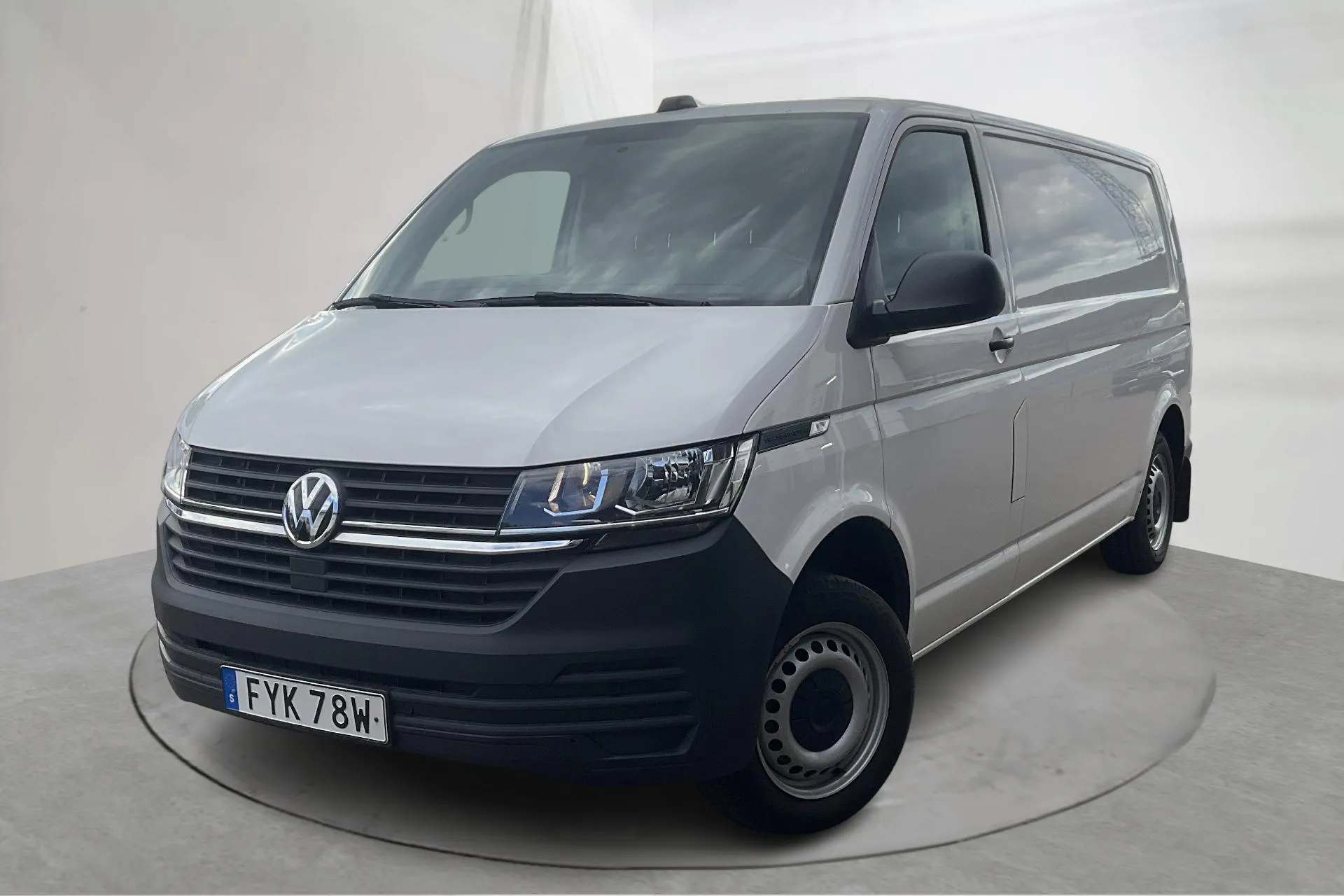 Presentationsfoto 1 av 17: VW Transporter T6.1 Skåp TDI (110hk) - 10 517 mil - Manuell - vit - 2021