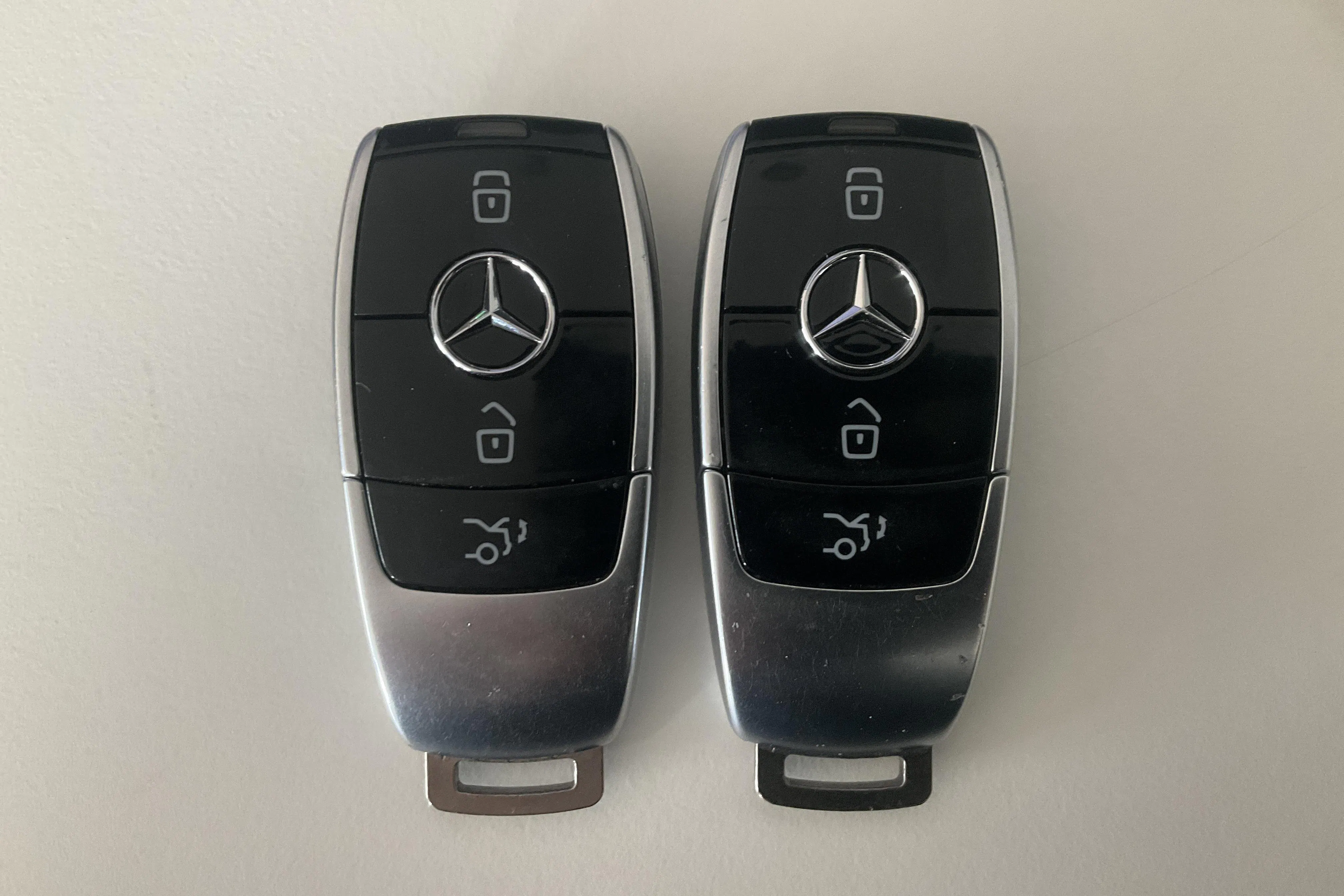 Presentationsfoto 19 av 19: Mercedes E 300 de Kombi S213 (316hk) - 15 153 mil - Automat - grå - 2021
