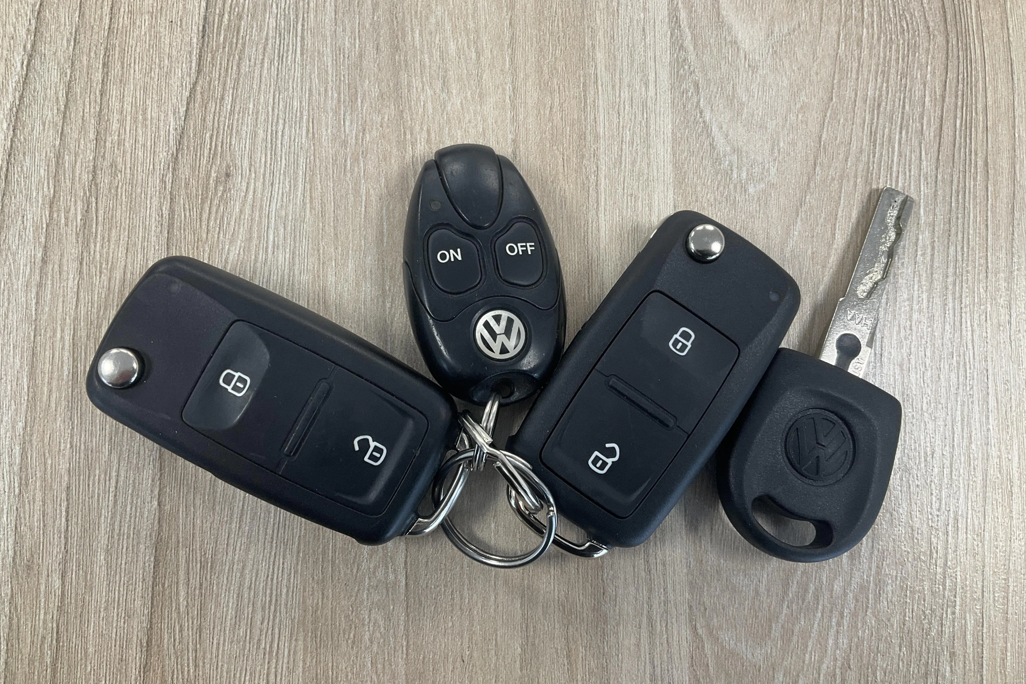 Presentation photo 26 of 26: VW Transporter T5 2.0 TDI 4MOTION (180hk) - 124 280 km - Automatic - white - 2015