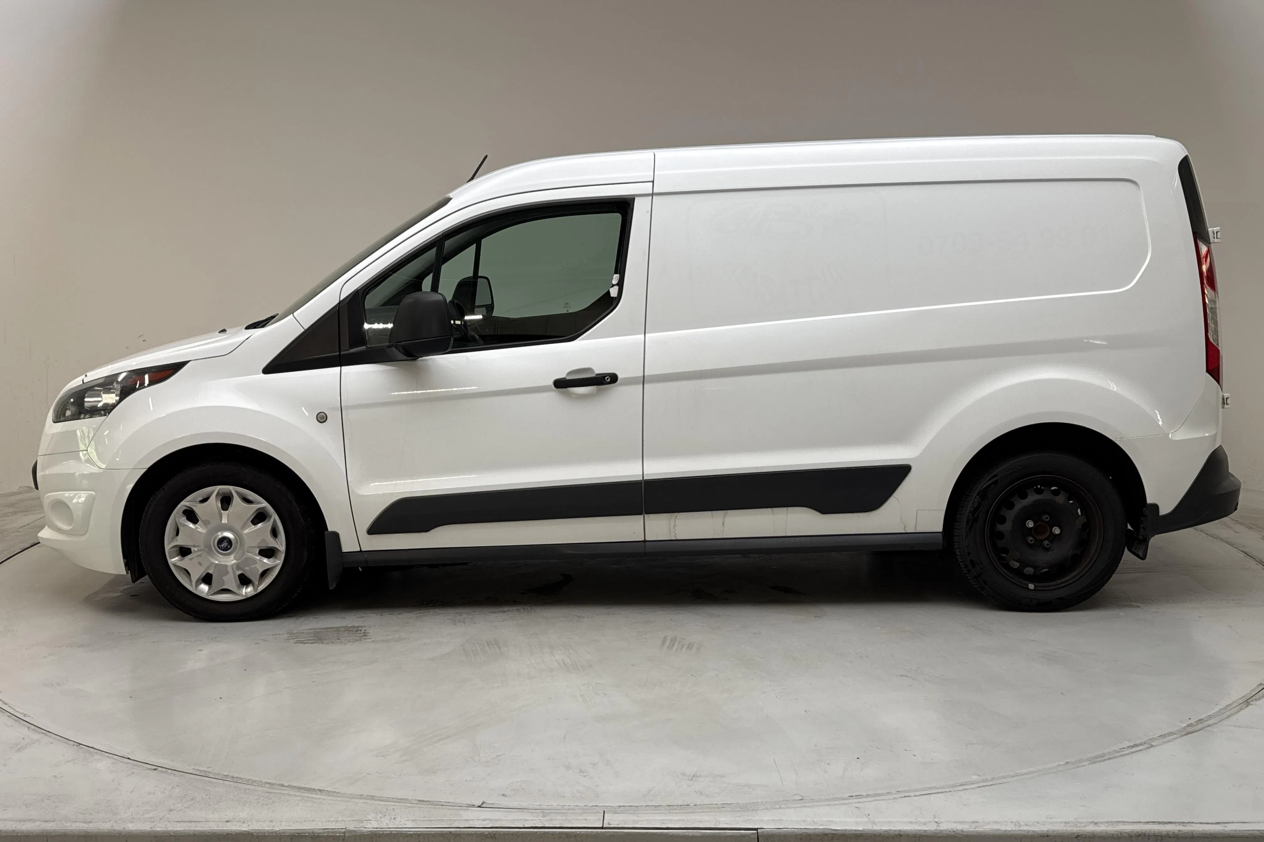 Presentation photo 2 of 12: Ford Transit Connect 1.5 TDCi (100hk) - 225 790 km - Manual - white - 2016
