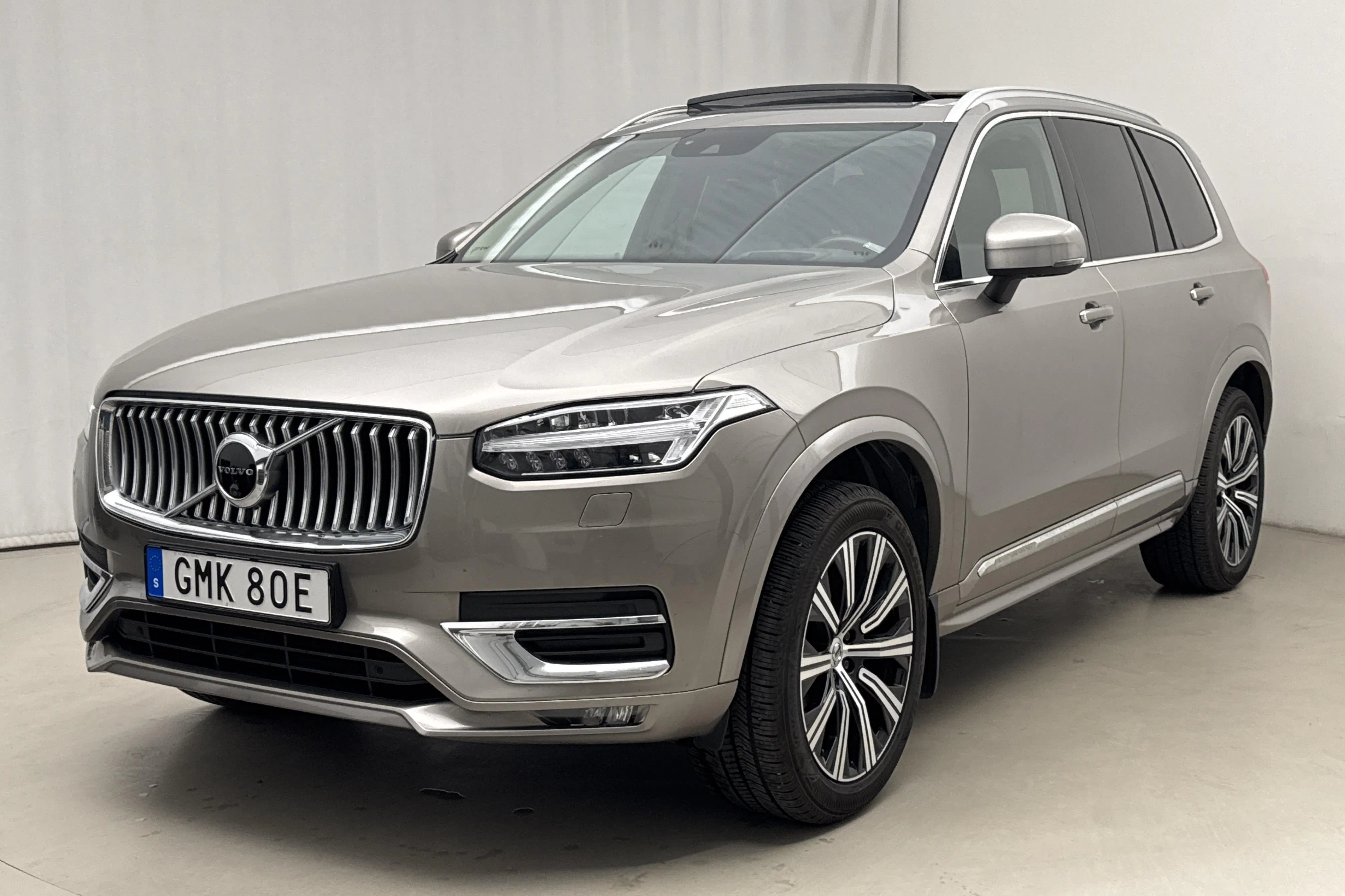 Presentation photo 1 of 29: Volvo XC90 B5 Mildhybrid, Diesel AWD (235hk) - 140 950 km - Automatic - gray - 2020
