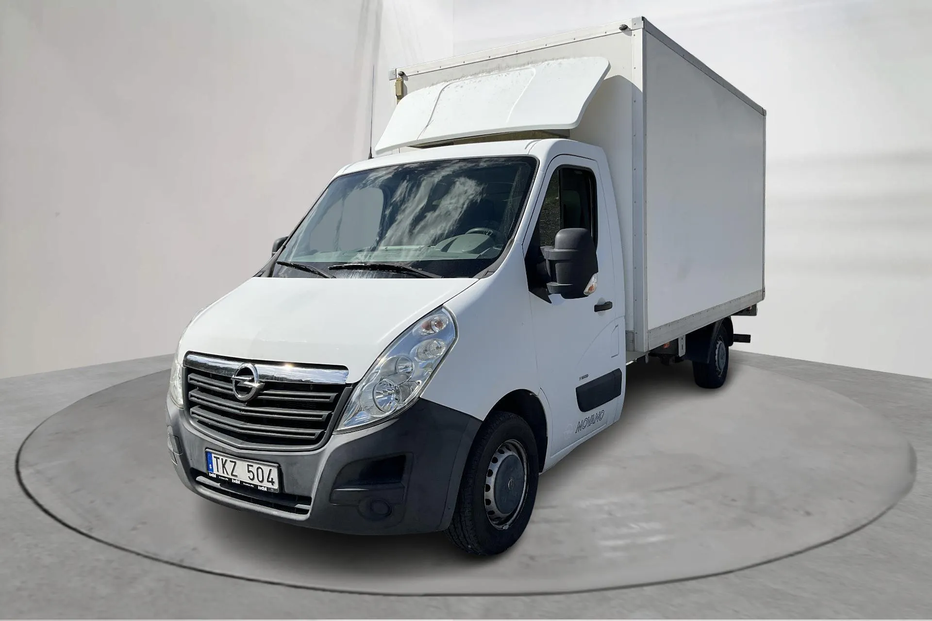 Presentation photo 1 of 12: Opel Movano 2.3 CDTI 2WD Volymskåp (150hk) - 139 340 km - Automatic - white - 2013