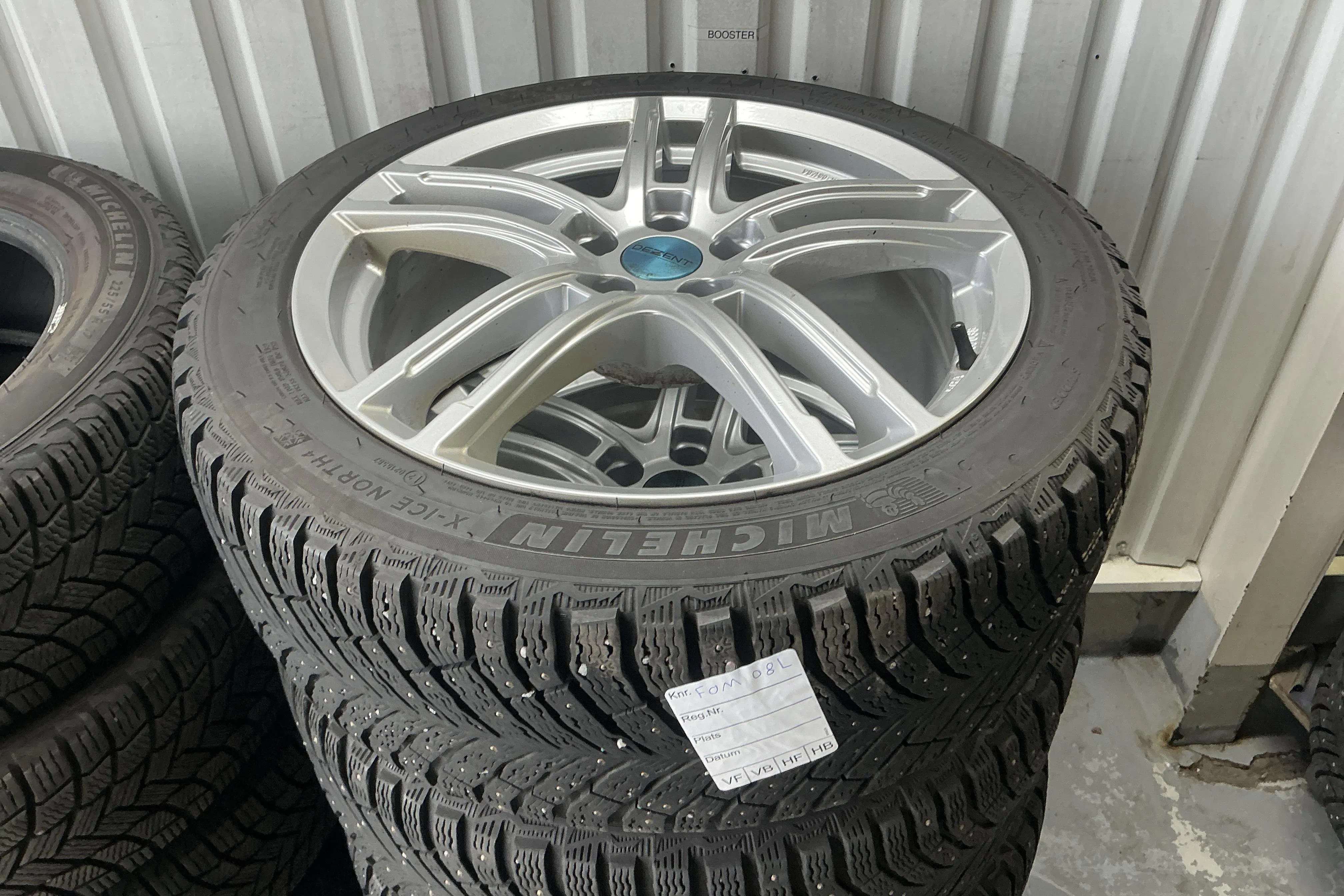 Presentationsfoto 17 av 17: Polestar 2 Long range Single motor (231hk) - 11 278 mil - Automat - Mörkblå - 2023
