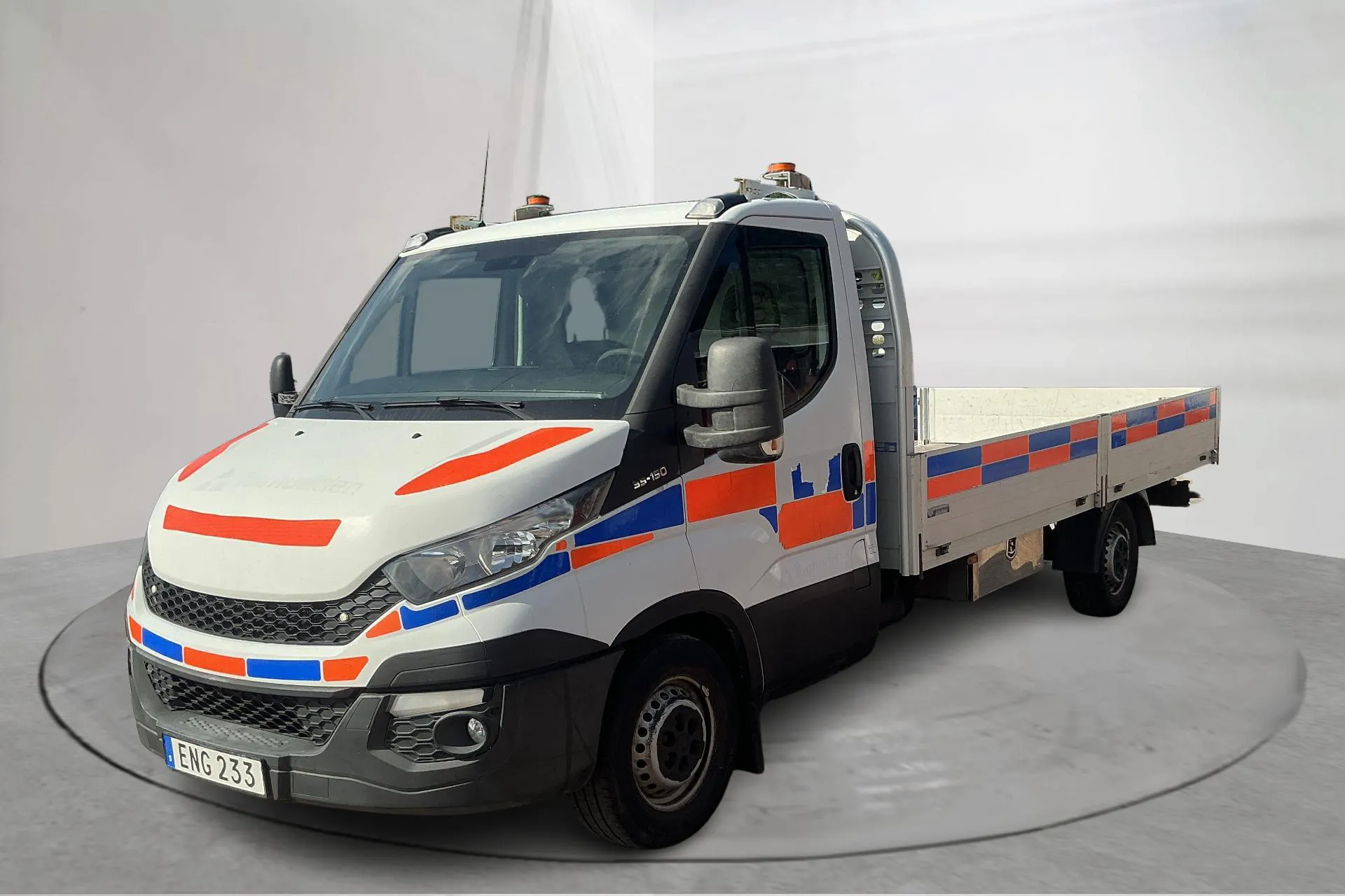Presentationsfoto 1 av 10: Iveco Daily 35 2.3 (146hk) - 12 538 mil - Manuell - vit - 2015