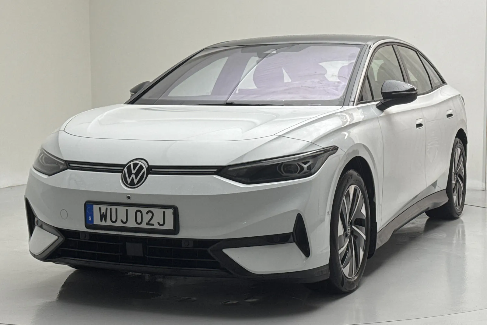 Volkswagen ID.7 77kWh 286 л.с.