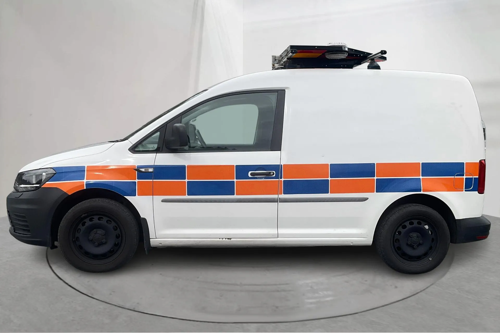 Presentation photo 2 of 16: VW Caddy 2.0 TDI Skåp (150hk) - 84 330 km - Automatic - white - 2018