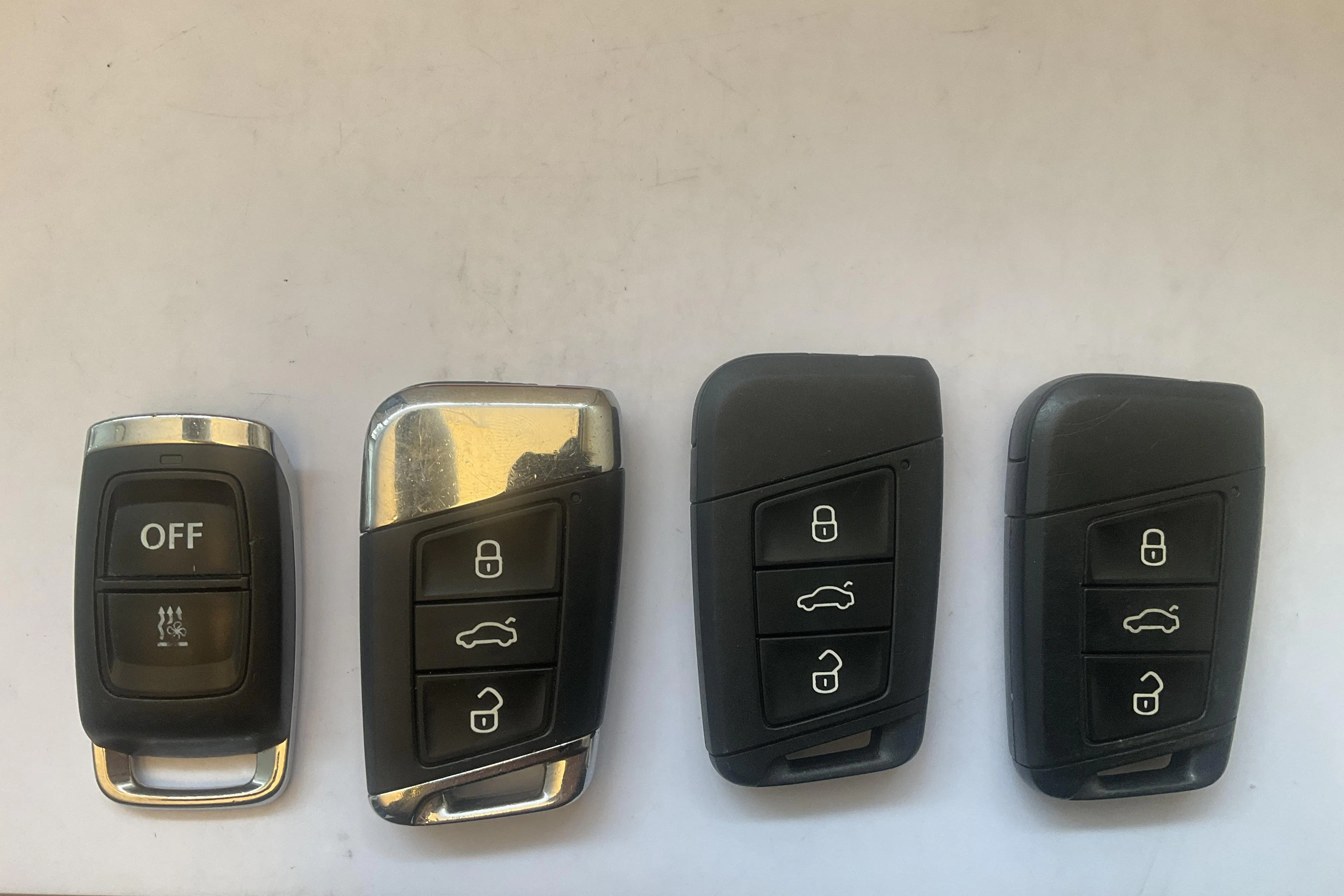 Presentationsfoto 17 av 17: Skoda Superb 2.0 TDI 4x4 Kombi (190hk) - 20 812 mil - Automat - grå - 2018