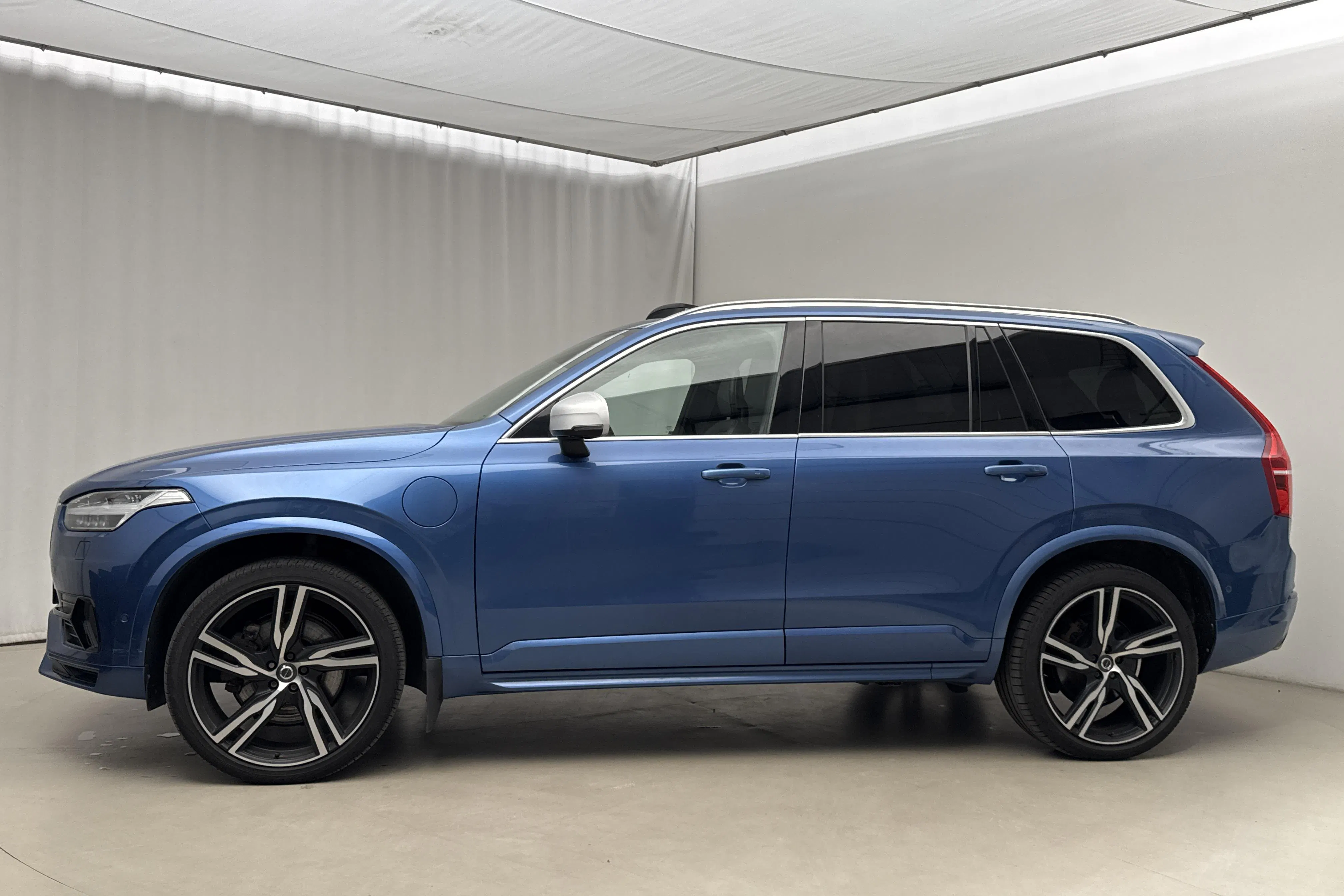 Presentation photo 2 of 30: Volvo XC90 T8 AWD Twin Engine (400hk) - 181 830 km - Automatic - blue - 2018