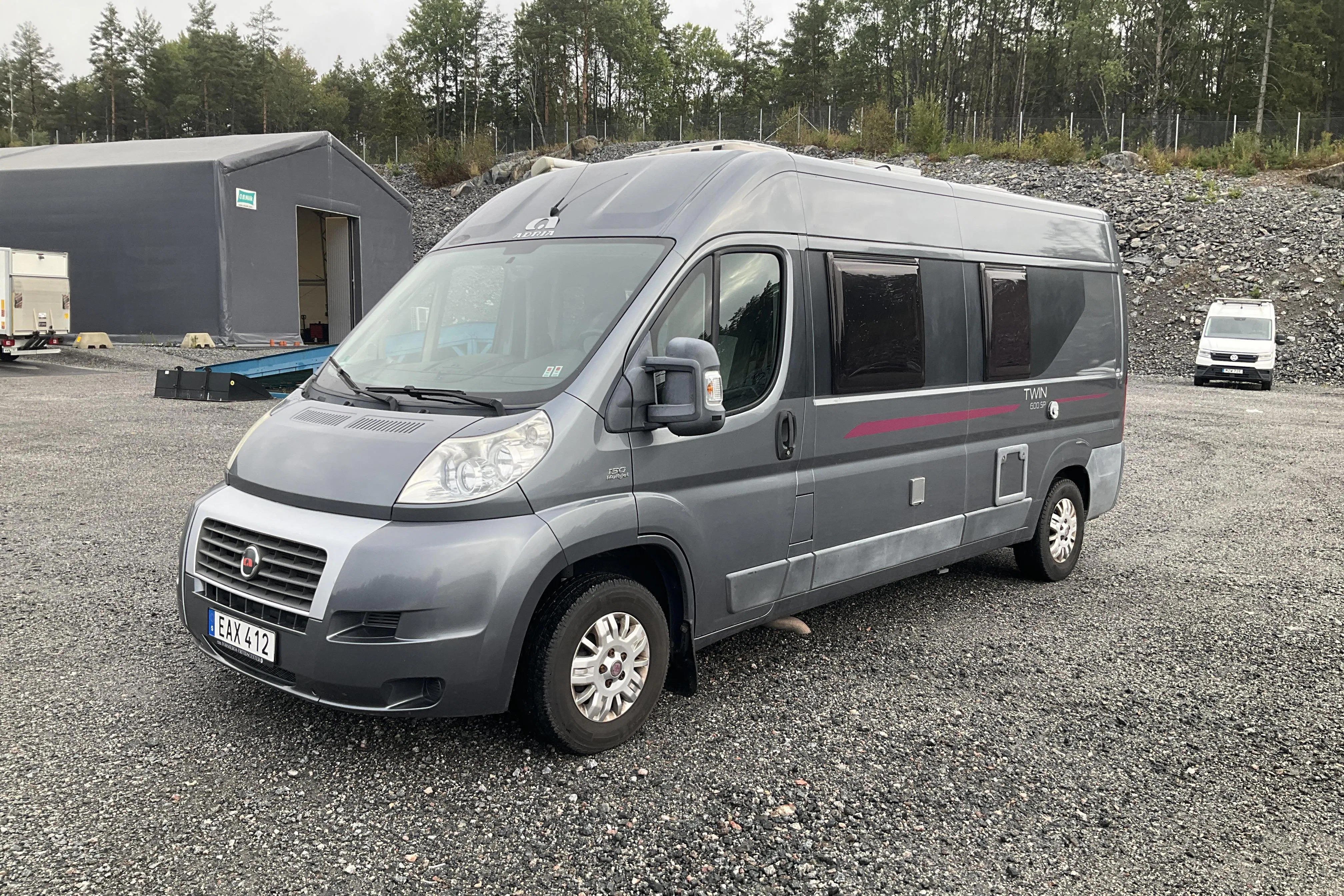 Presentationsfoto 1 av 50: FIAT ADRIA TWIN 600 SP Campingbil - 5 851 mil - Manuell - grå - 2013