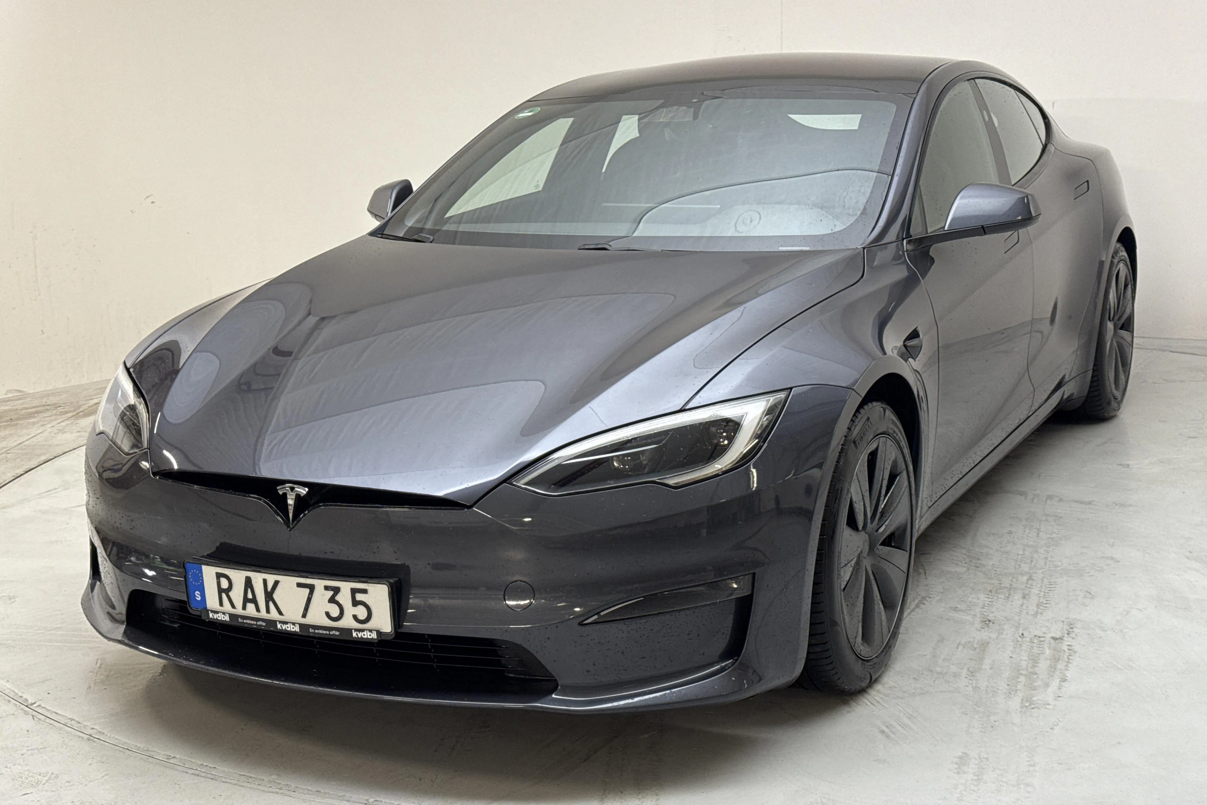 Presentationsfoto 1 av 20: Tesla Model S Dual Motor Long Range AWD - 7 794 mil - Automat - grå - 2023