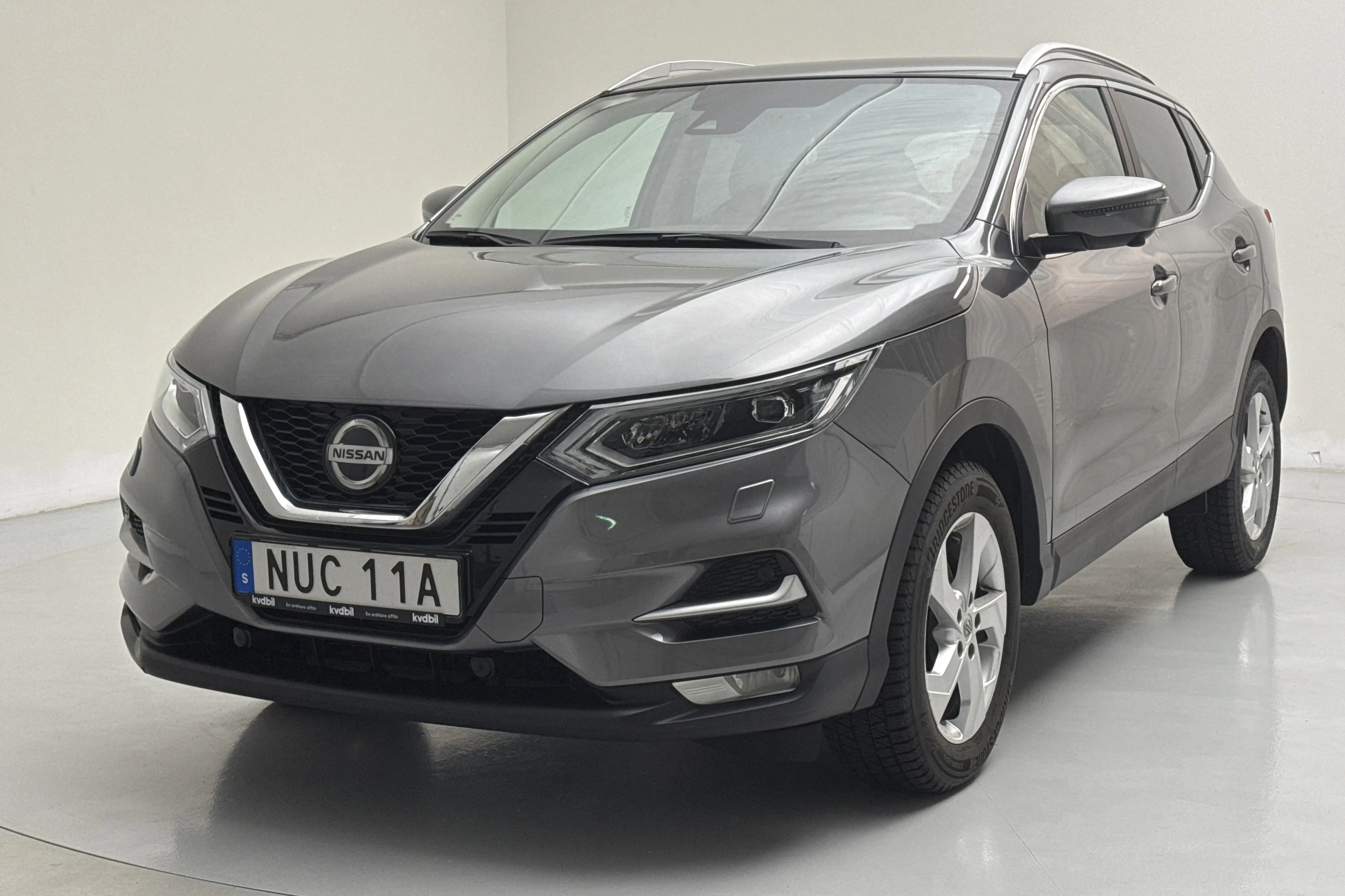 Presentation photo 1 of 14: Nissan Qashqai 1.3 DIG-T (160hk) - 28 870 km - Automatic - gray - 2021