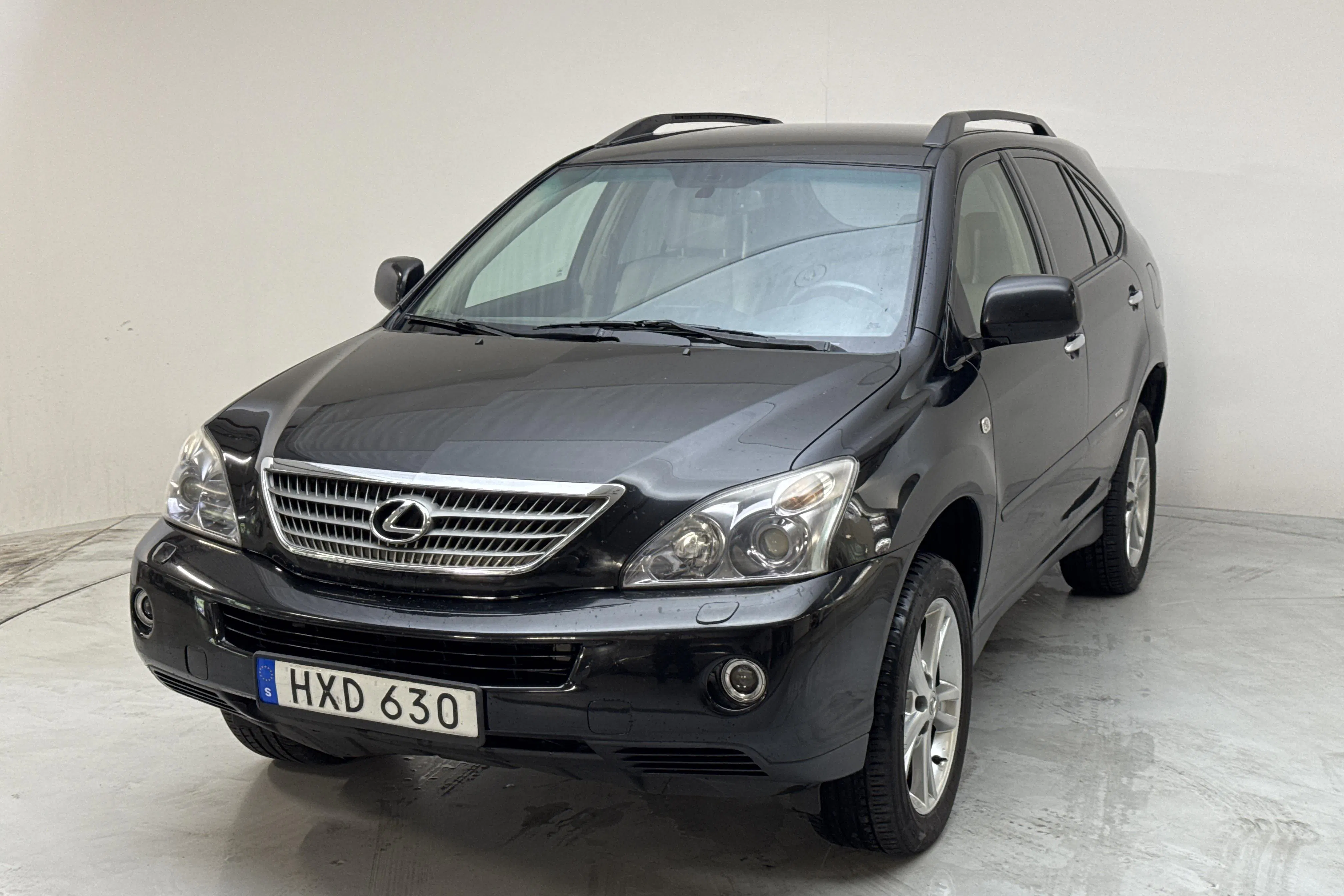 Presentationsfoto 1 av 15: Lexus RX 400h (211hk) - 22 599 mil - Automat - svart - 2008
