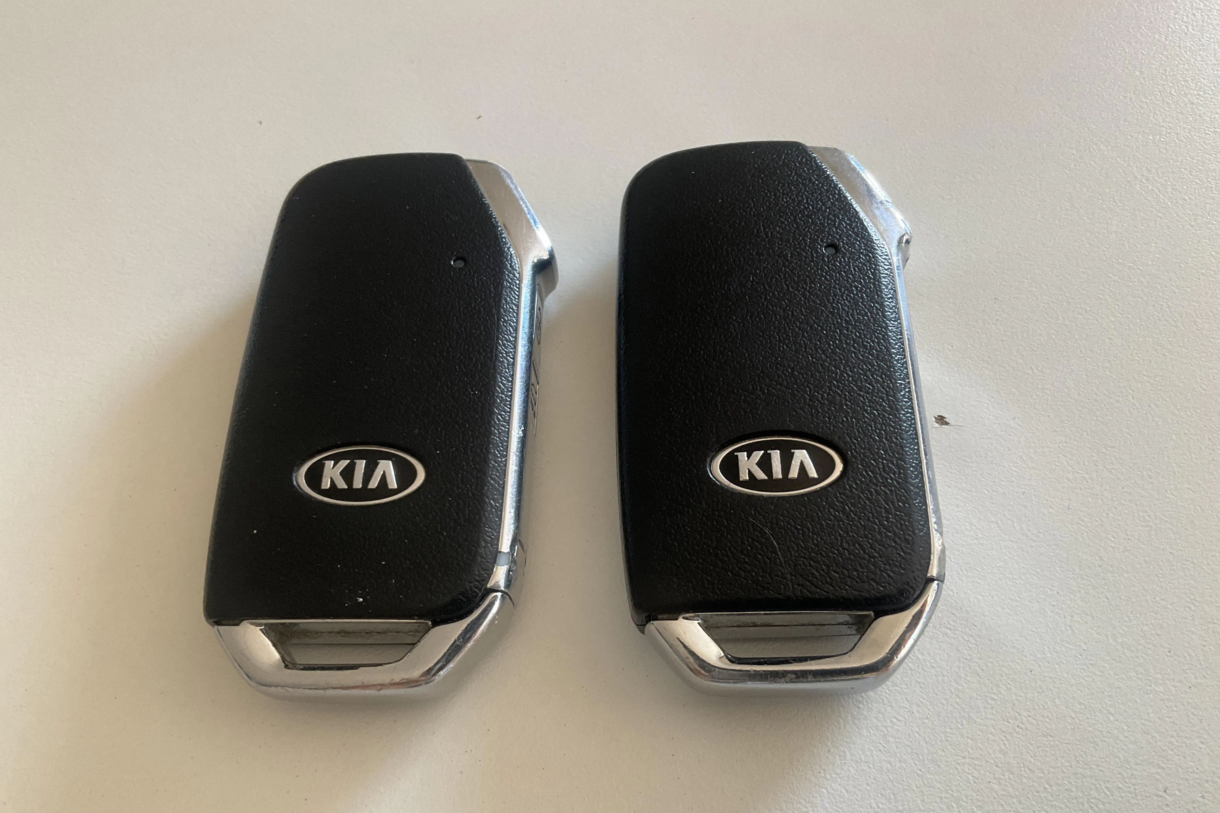 Presentationsfoto 19 av 19: KIA Sorento 1.6 T-GDi Plug-in Hybrid AWD (265hk) - 16 598 mil - Automat - grå - 2021