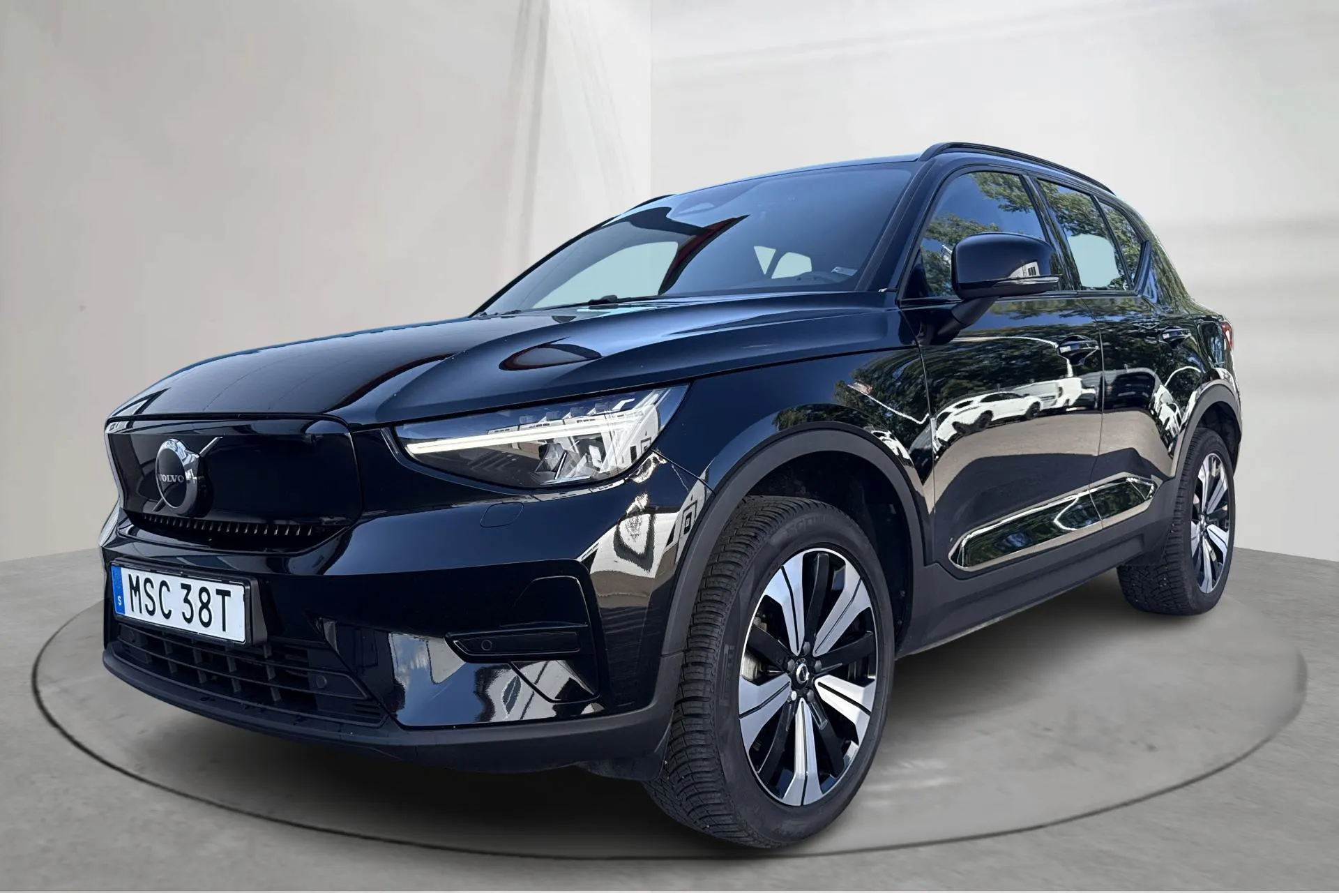 Presentation photo 1 of 18: Volvo XC40 P6 Recharge (231hk) - 71 090 km - Automatic - black - 2023