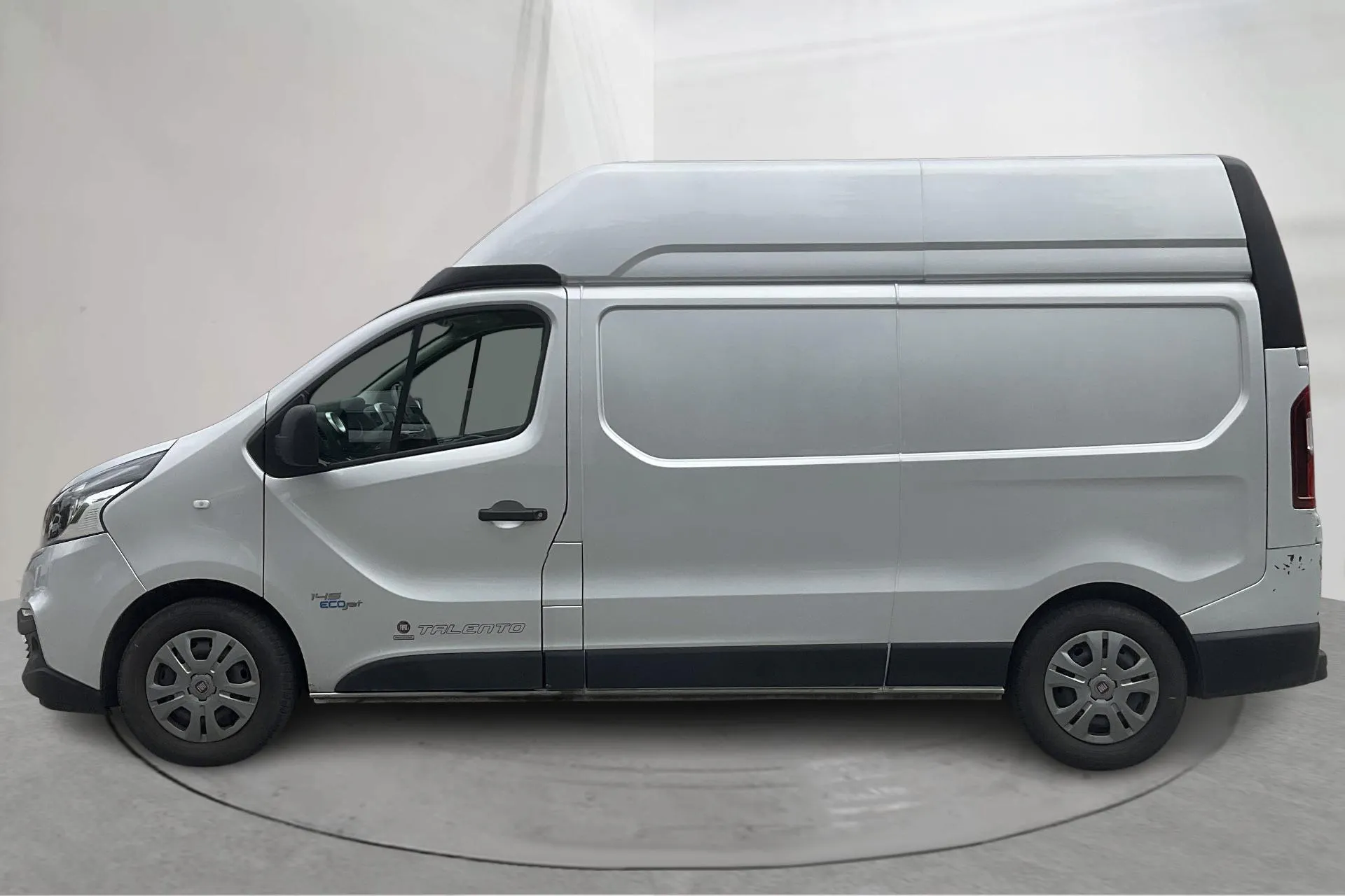 Presentationsfoto 2 av 15: Fiat Talento 2.0 EcoJet Skåp (145hk) - 8 375 mil - Manuell - grå - 2021
