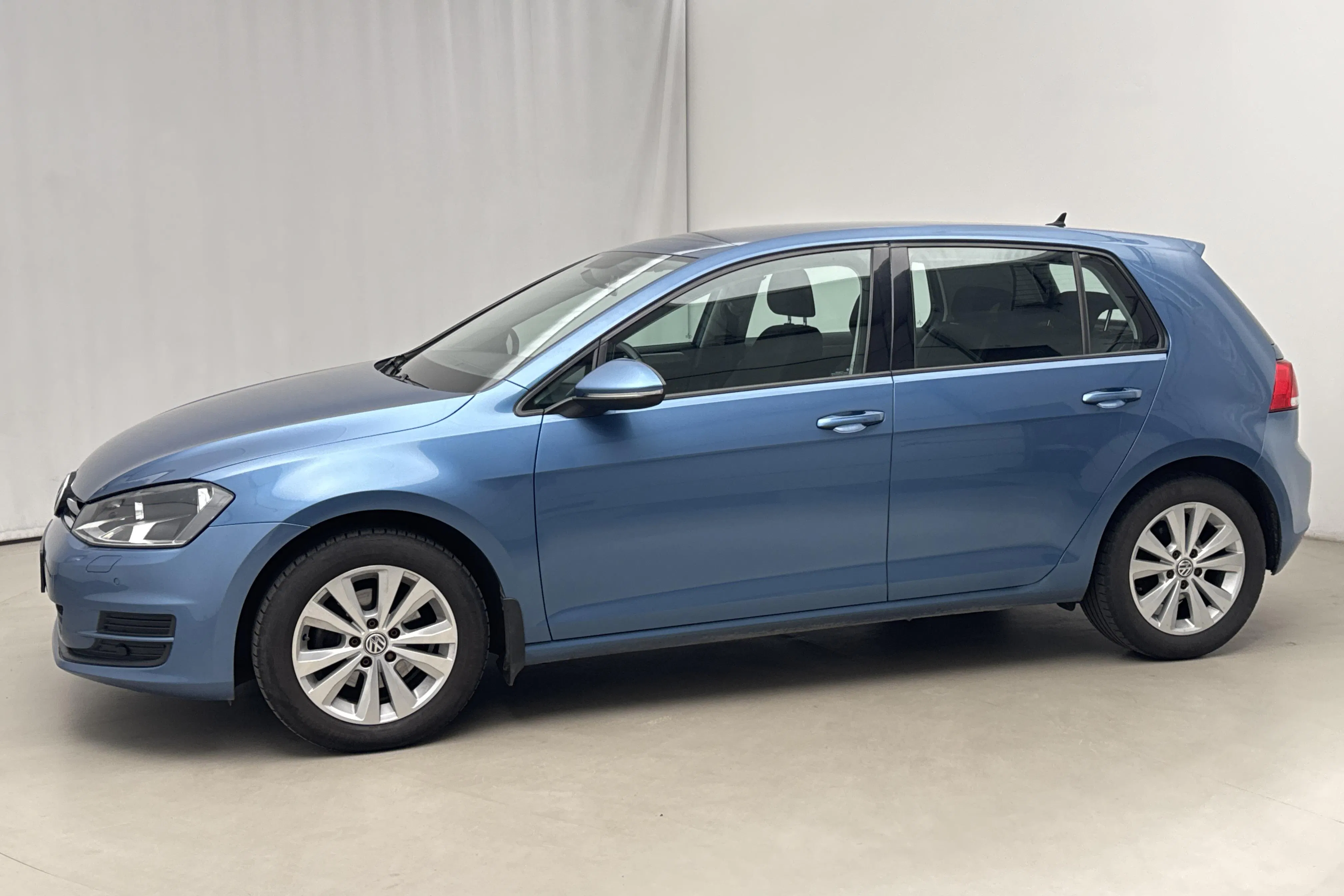 Presentation photo 2 of 15: VW Golf VII 1.4 TSI Multifuel 5dr (125hk) - 134 880 km - Manual - blue - 2017