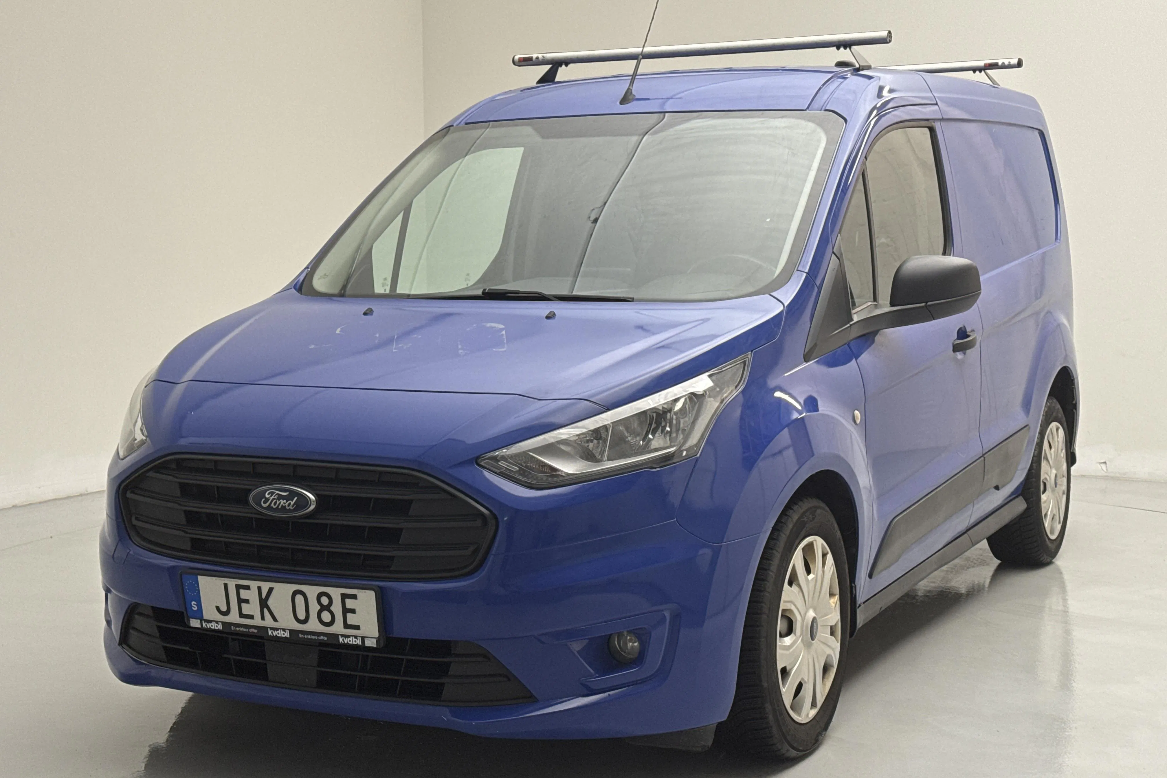 Presentationsfoto 1 av 15: Ford Transit Connect 1.5 EcoBlue (100hk) - 20 497 mil - Manuell - vit - 2020