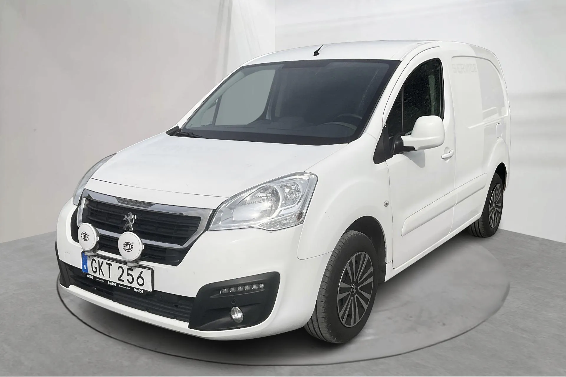 Presentationsfoto 1 av 16: Peugeot Partner 1.6 BlueHDI Skåp (100hk) - 13 060 mil - Automat - 2018