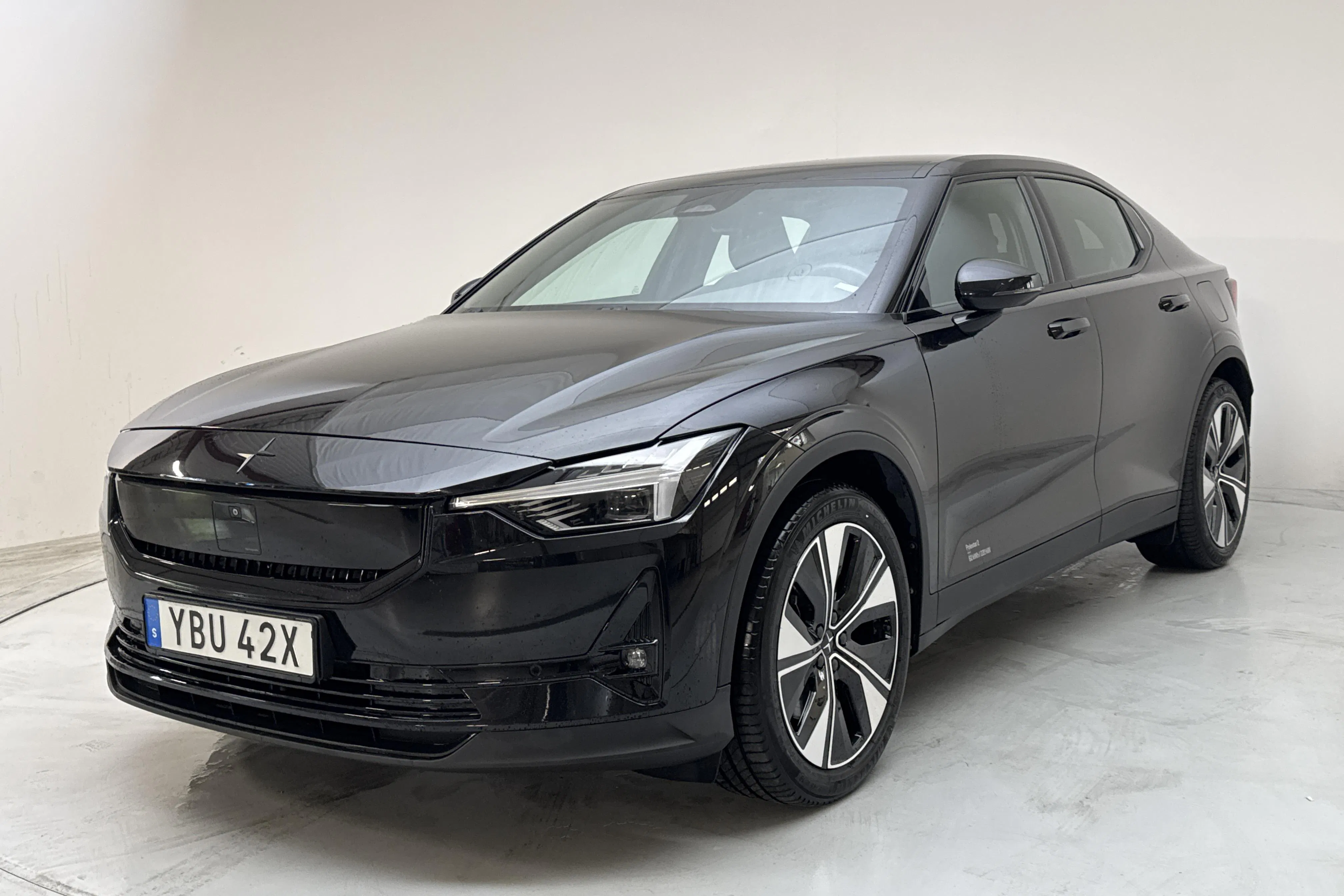 Presentationsfoto 1 av 17: Polestar 2 Long range Single motor (296hk) - 7 026 mil - Automat - svart - 2024