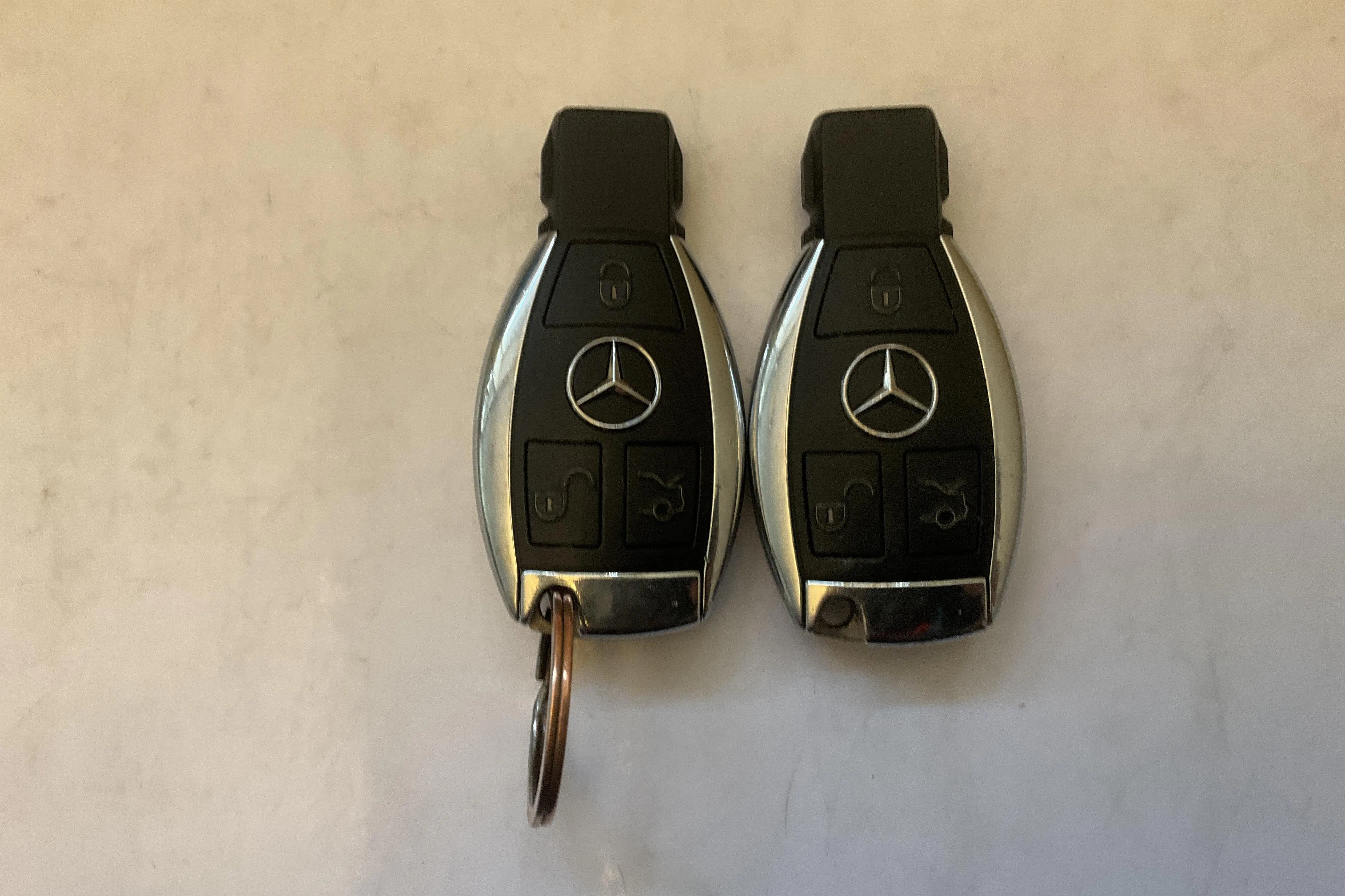 Presentation photo 13 of 13: Mercedes CLA 220 d Shooting Brake X117 (170hk) - 145 090 km - Automatic - red - 2019