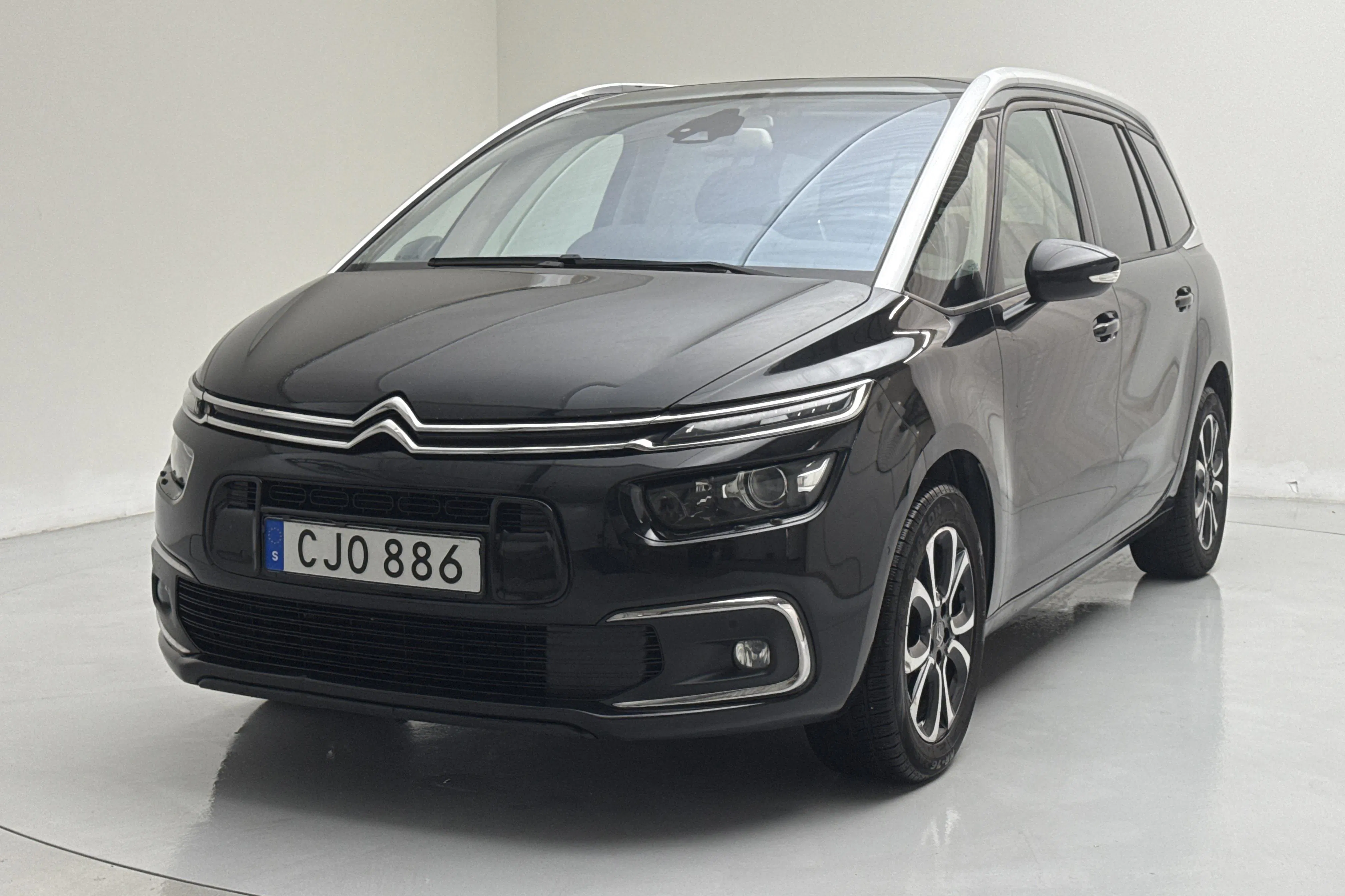 Presentationsfoto 1 av 17: Citroën C4 Grand Spacetourer BlueHDi (130hk) - 9 917 mil - Automat - svart - 2019