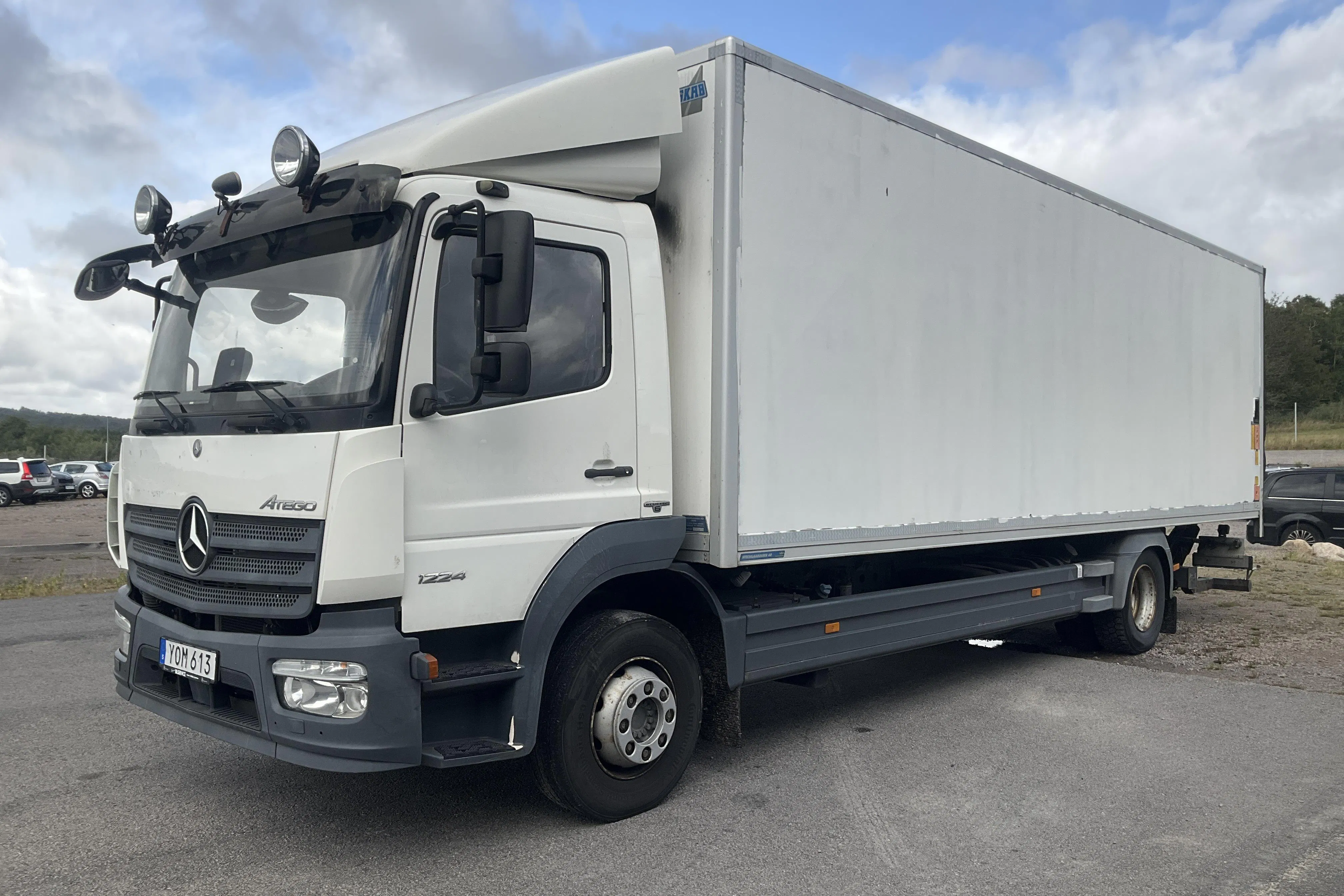 Presentationsfoto 1 av 21: MERCEDES ATEGO 1224 - 340 906 km - Automat - 2017